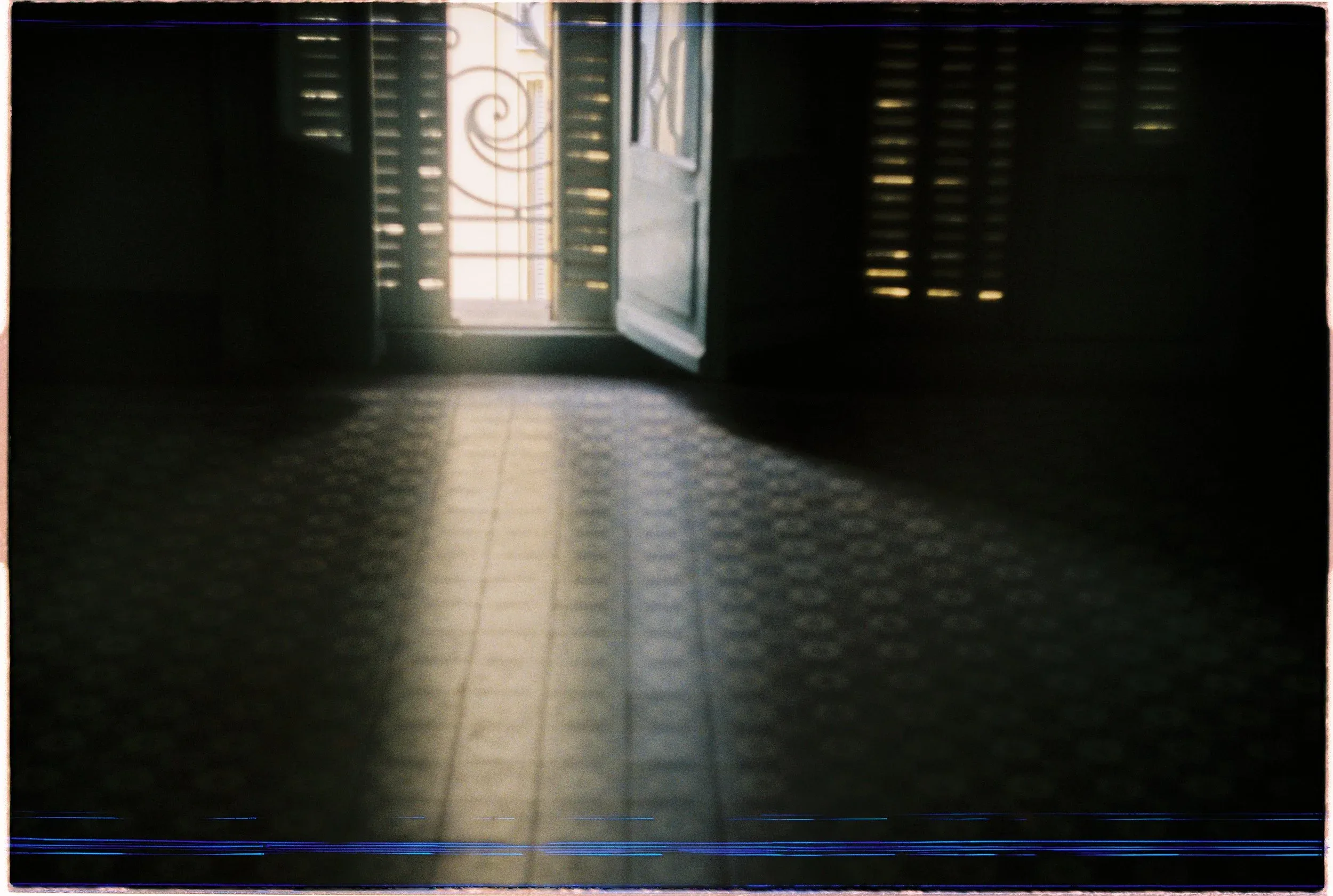 Daily Story #14 — Pham Si Luan Photography (1)