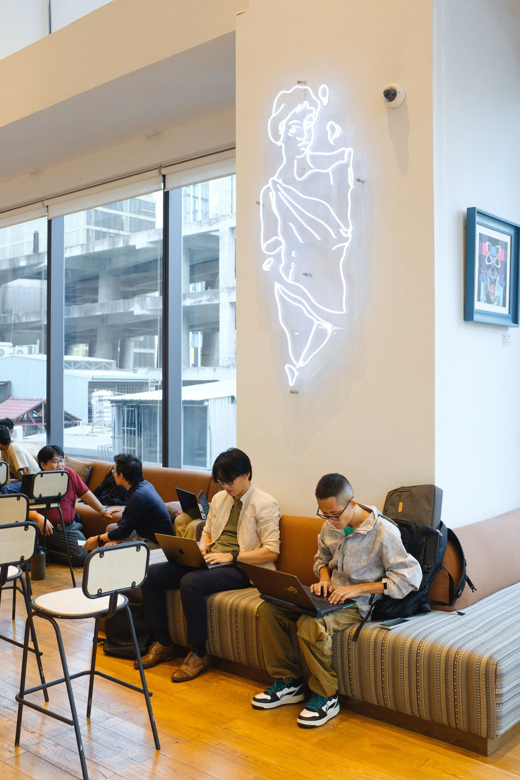 Build in Vietnam with OpenAI & AVV, At The Sentry C — Pham Si Luan Photography (65)