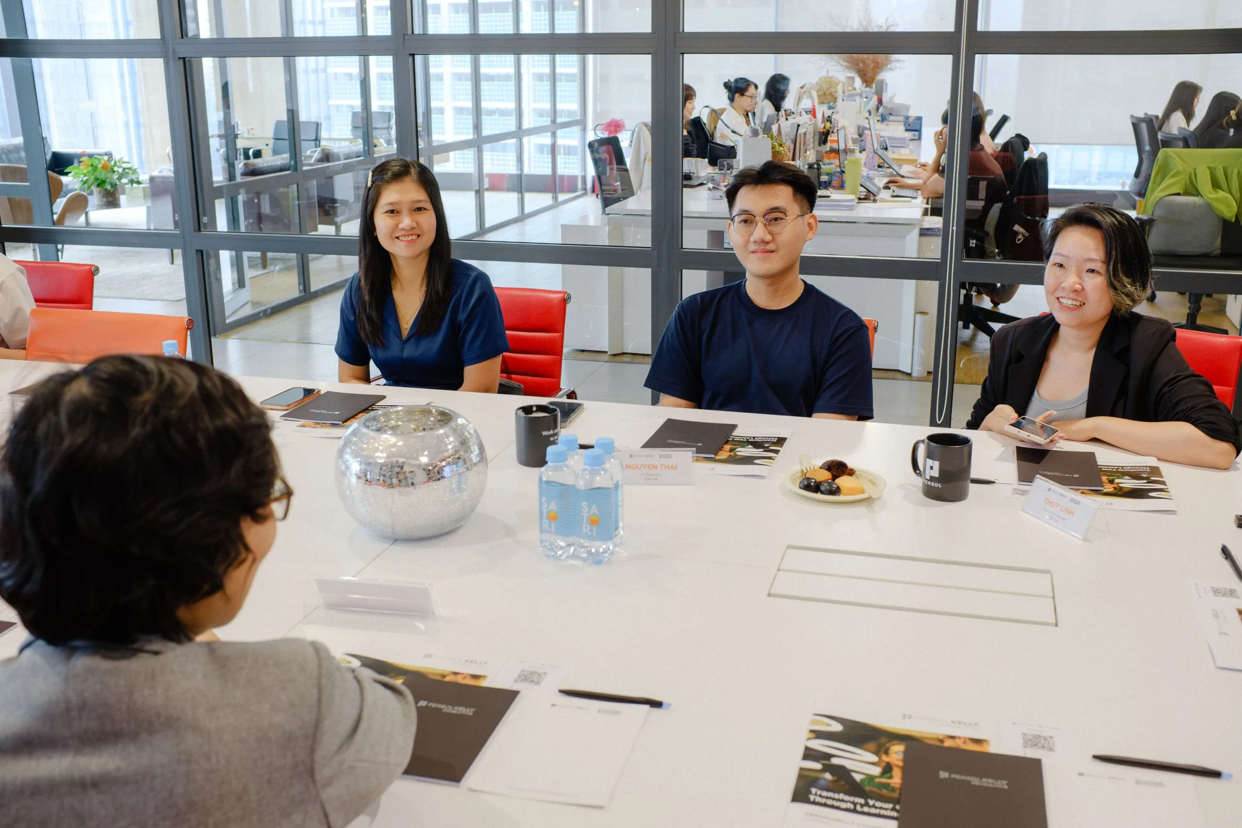 Coffee & Connect HR Meetup at PERSOLKELLY Vietnam — Pham Si Luan Photography (18)