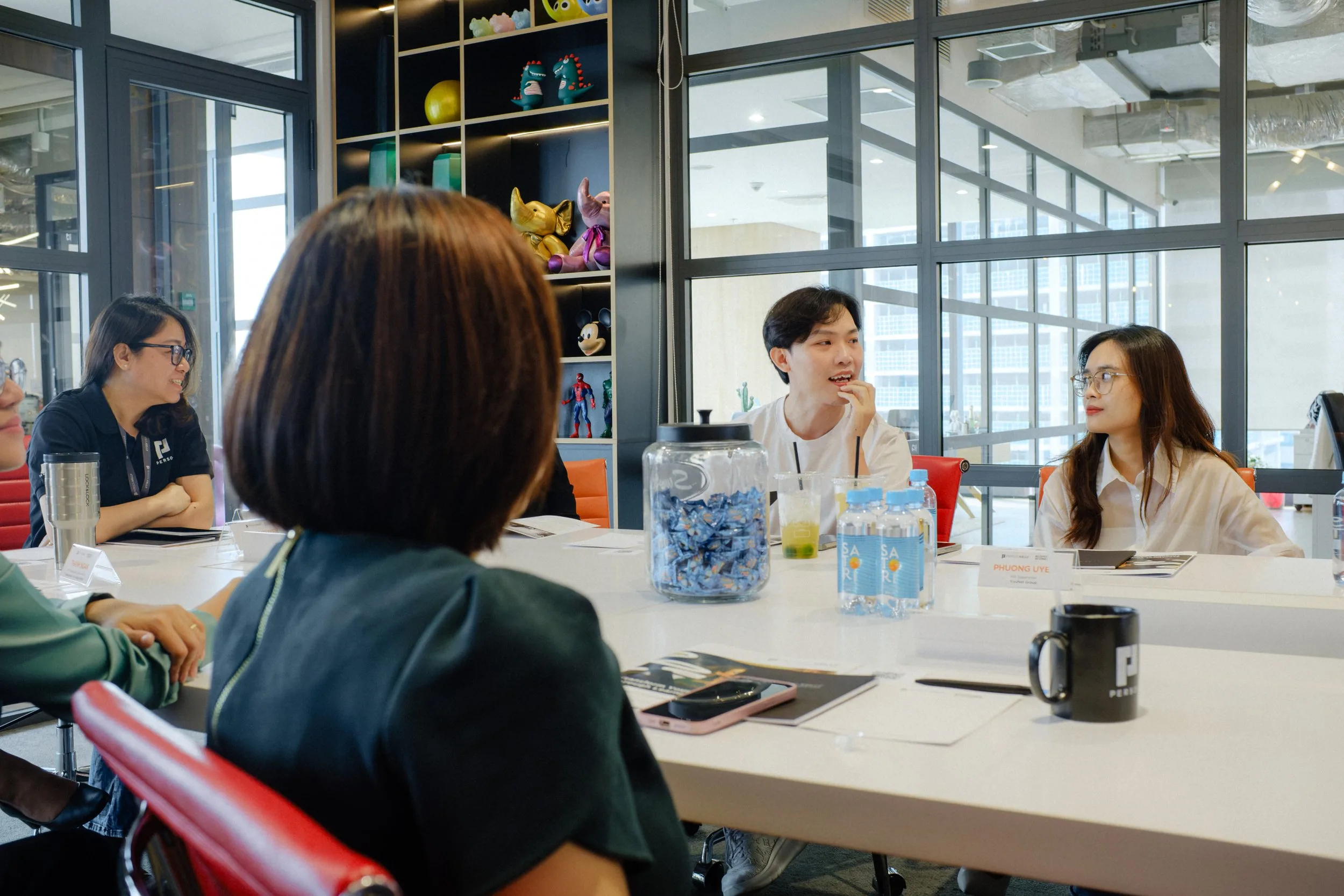 Coffee & Connect HR Meetup at PERSOLKELLY Vietnam — Pham Si Luan Photography (22)