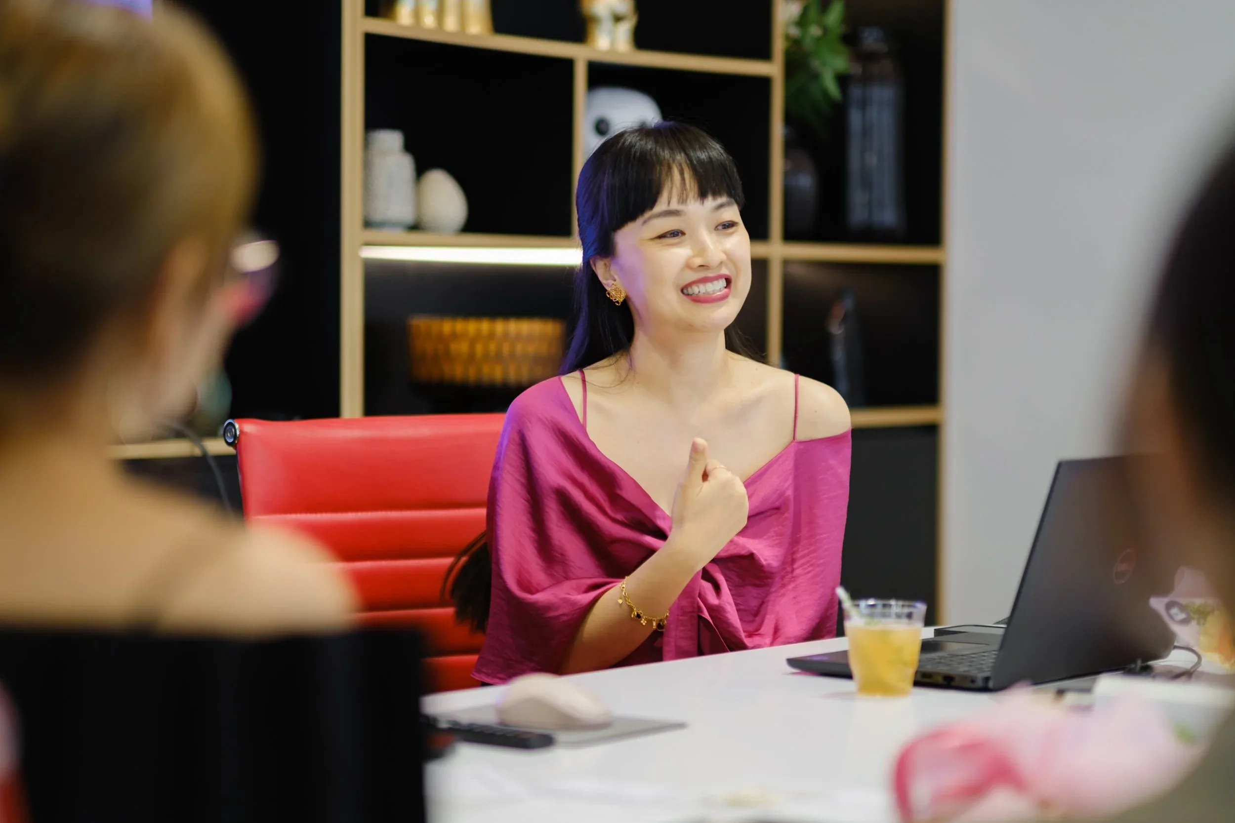 Connect & Cafe - PERSOLKELLY Vietnam Celebrating Vietnamese Women's Day — Pham Si Luan Photography (1)