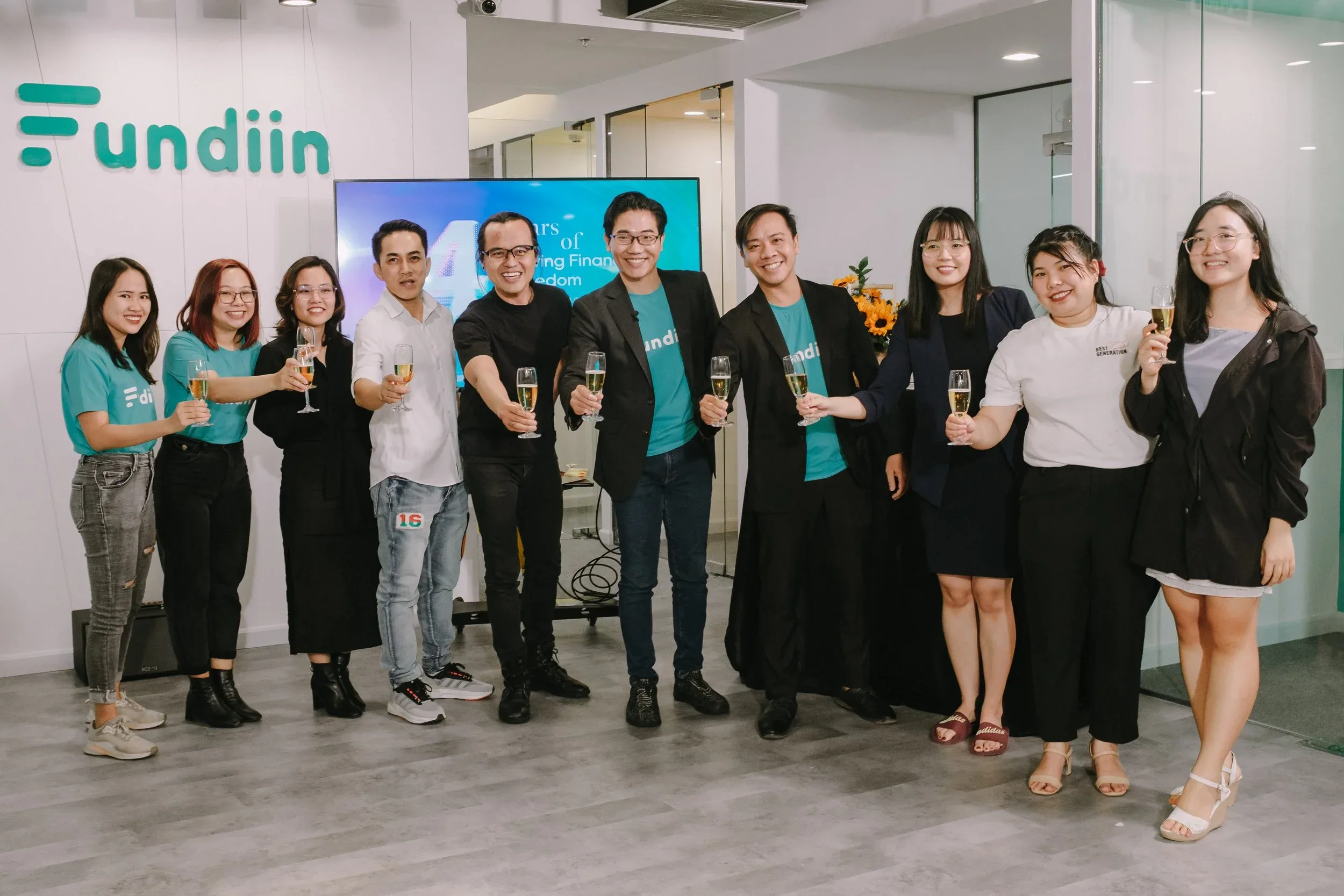 Fundiin's 4th Anniversary Party — Pham Si Luan Photography (1)