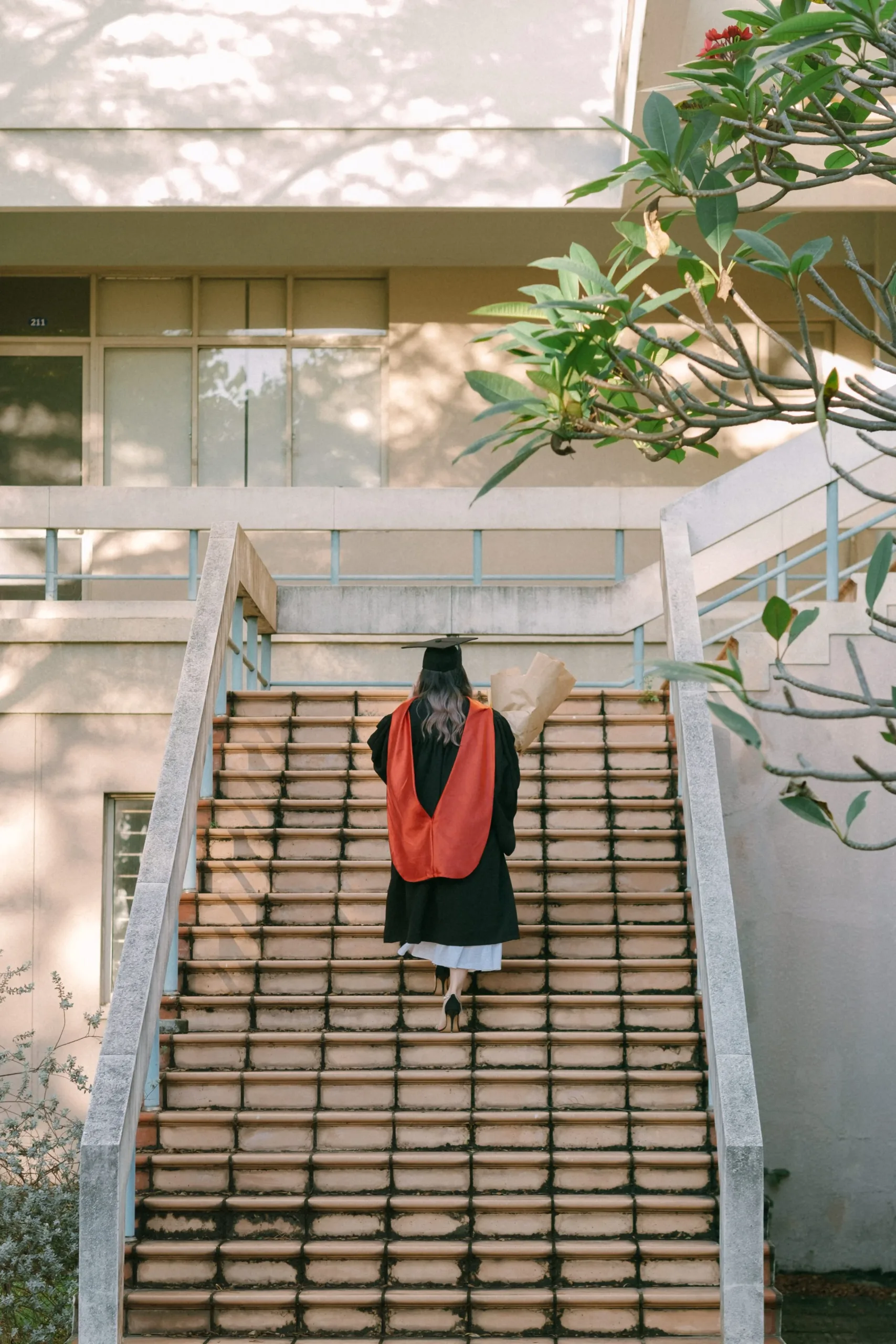 Graduation Day of Vi — Pham Si Luan Photography (13)