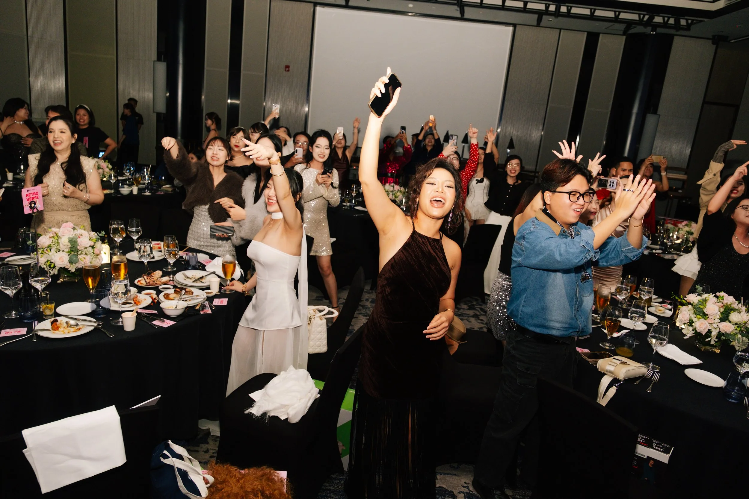 PERSOL Vietnam "RETROVERSE" Dinner & Dance — Pham Si Luan Photography (101)