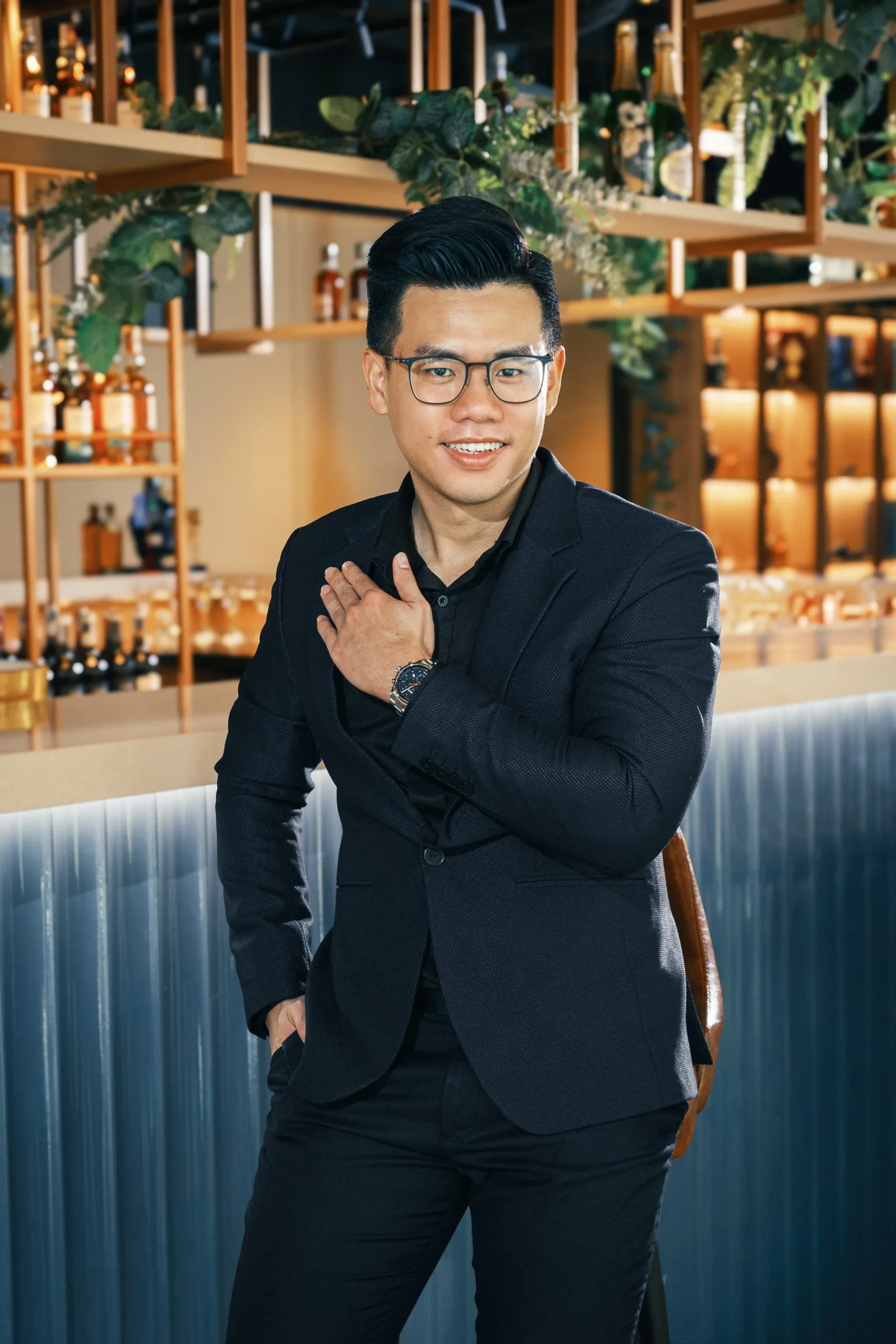 Profile Photos for Chau Nhat Quang - Brand Ambassador of Pernod Ricard Vietnam — Pham Si Luan Photography (4)