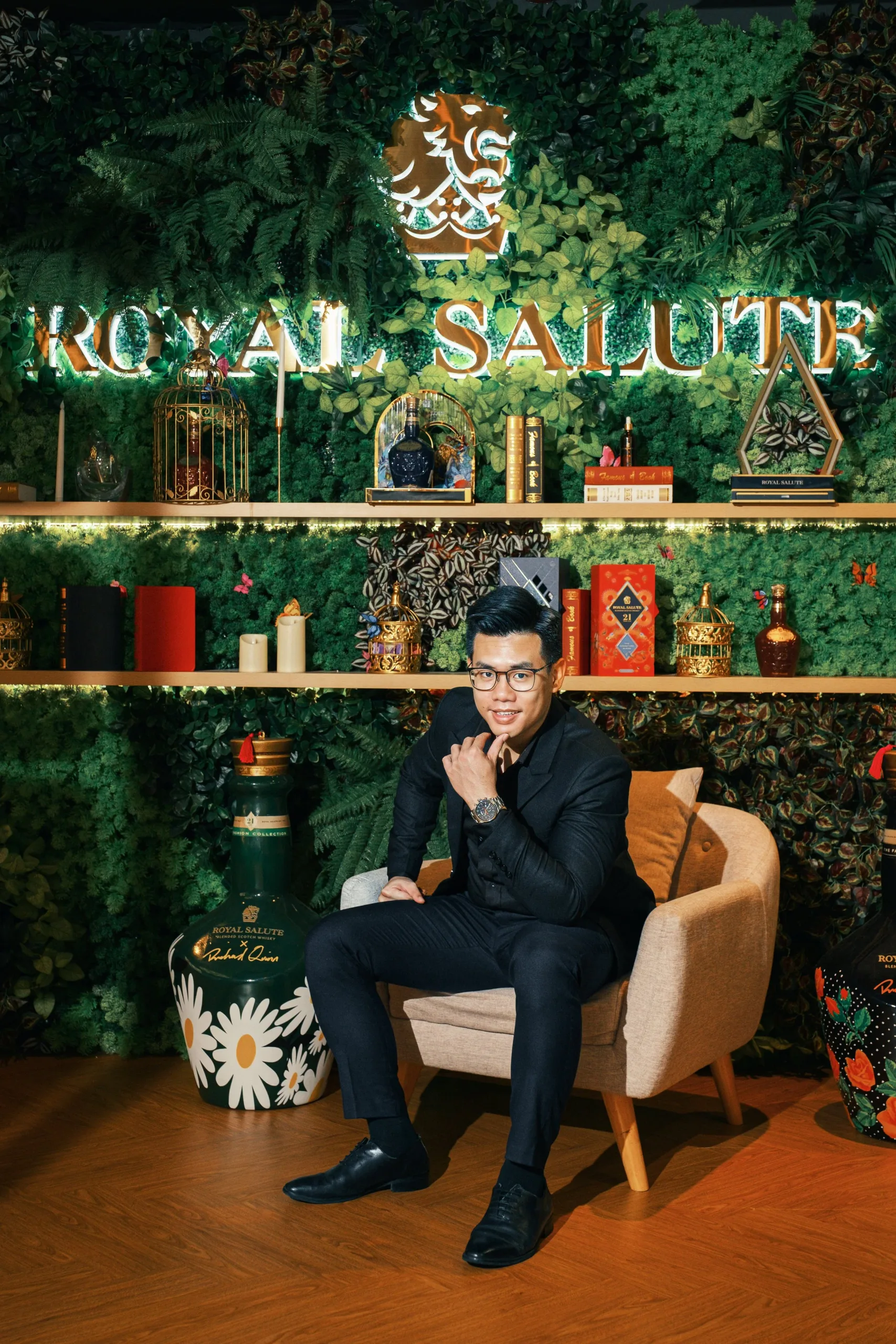 Profile Photos for Chau Nhat Quang - Brand Ambassador of Pernod Ricard Vietnam — Pham Si Luan Photography (9)