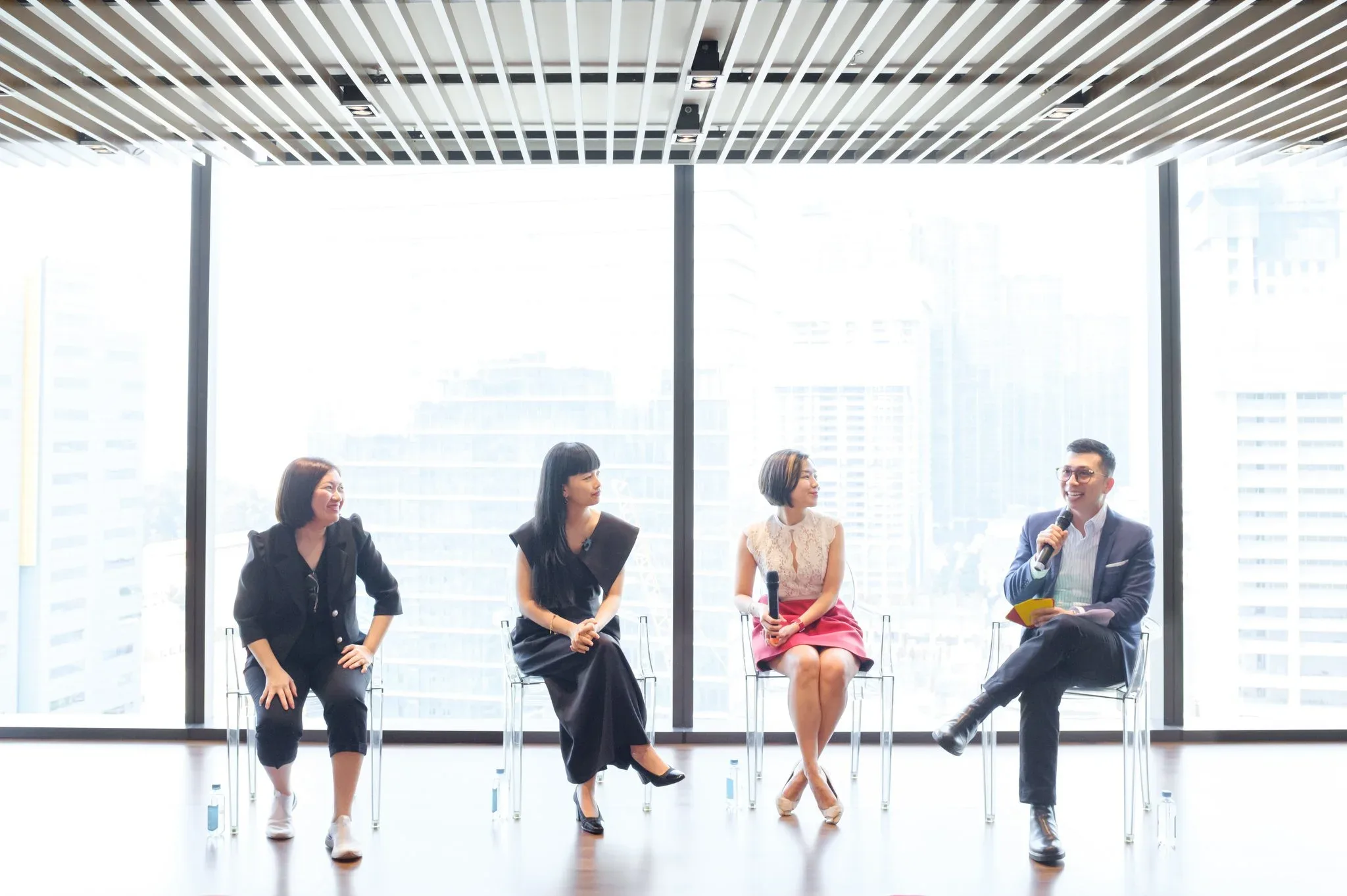Seminar "Addressing Workplace Burnout And Mental Health Challenges" — Pham Si Luan Photography (13)