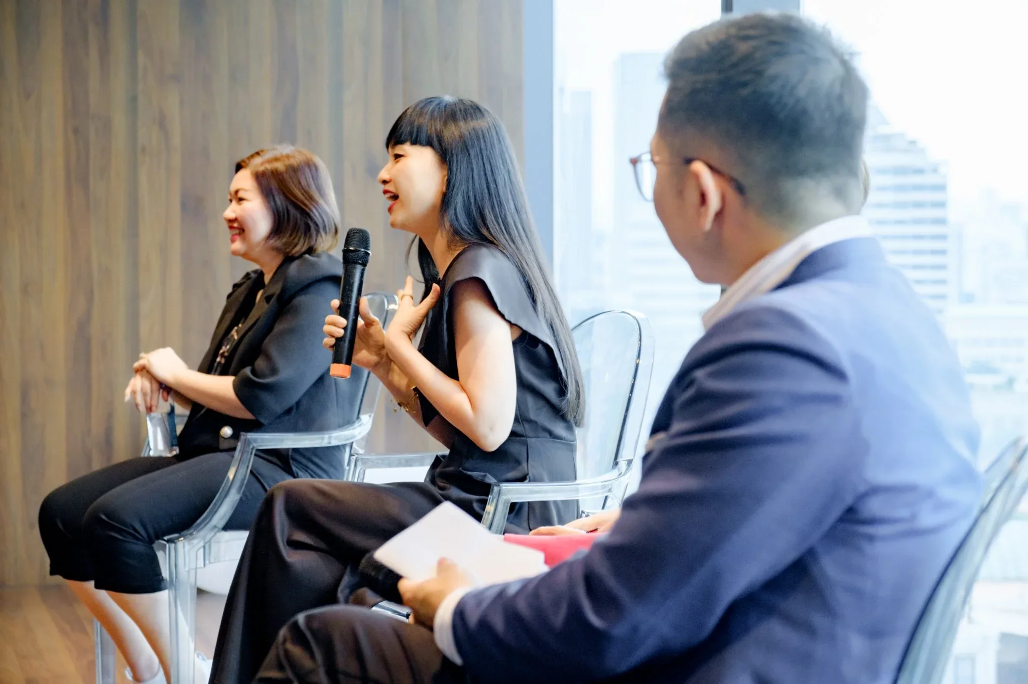 Seminar "Addressing Workplace Burnout And Mental Health Challenges" — Pham Si Luan Photography (25)