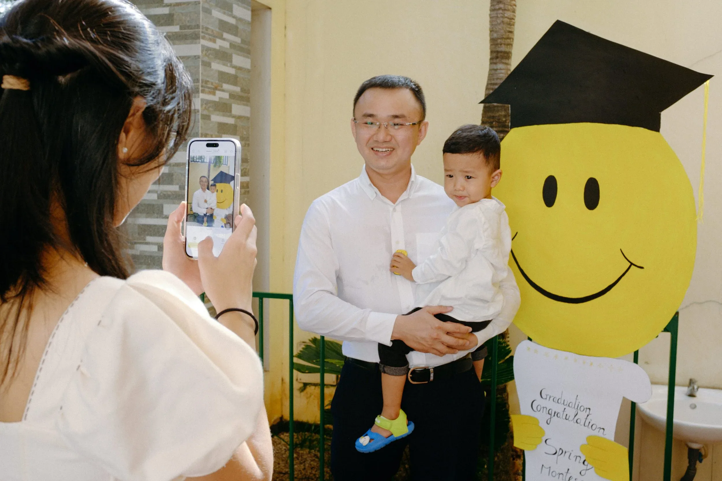 Spring Montessori Kindergarten Graduation Session — Pham Si Luan Photography (11)