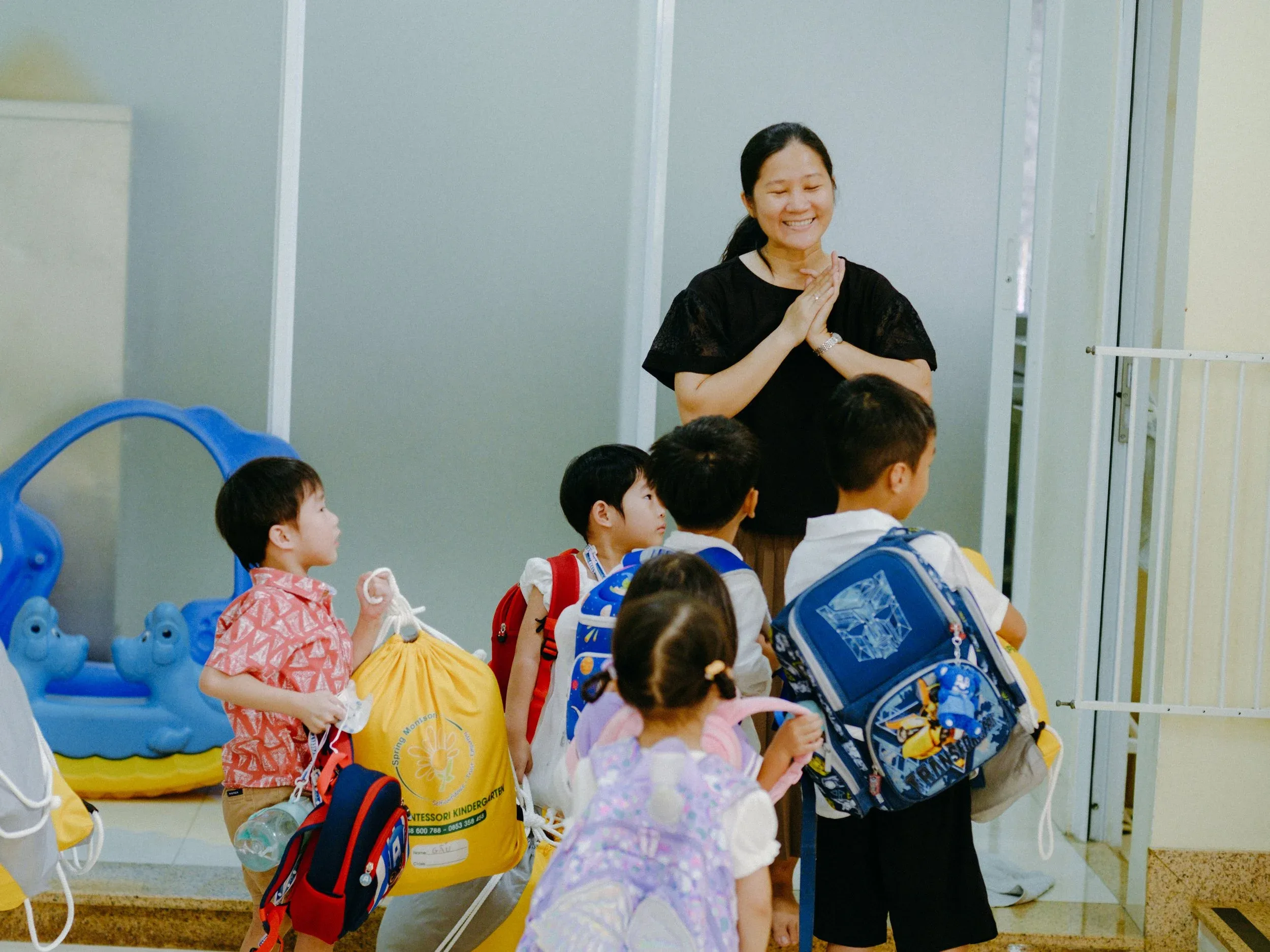 Spring Montessori Kindergarten Graduation Session — Pham Si Luan Photography (21)