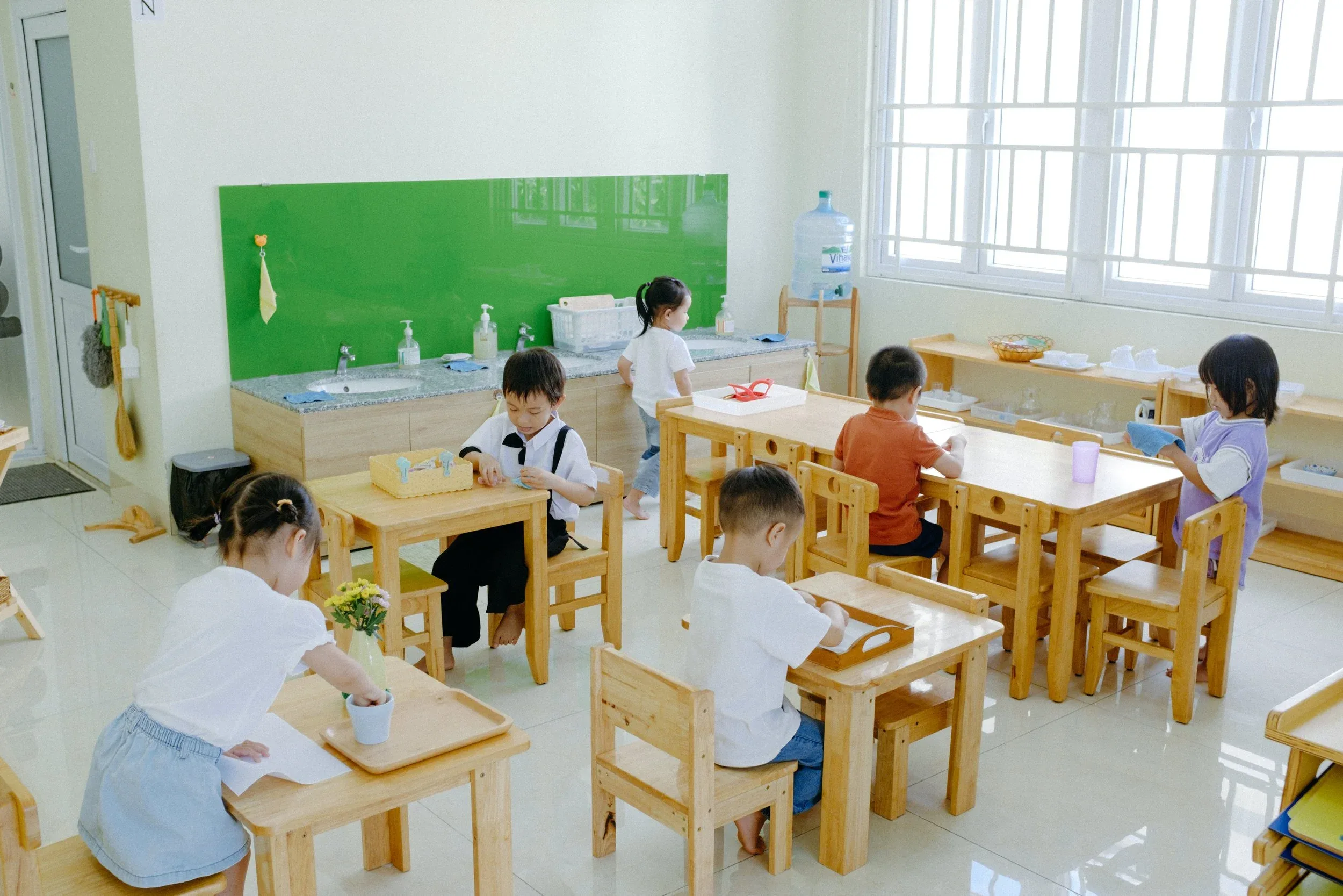 Spring Montessori Kindergarten Graduation Session — Pham Si Luan Photography (45)