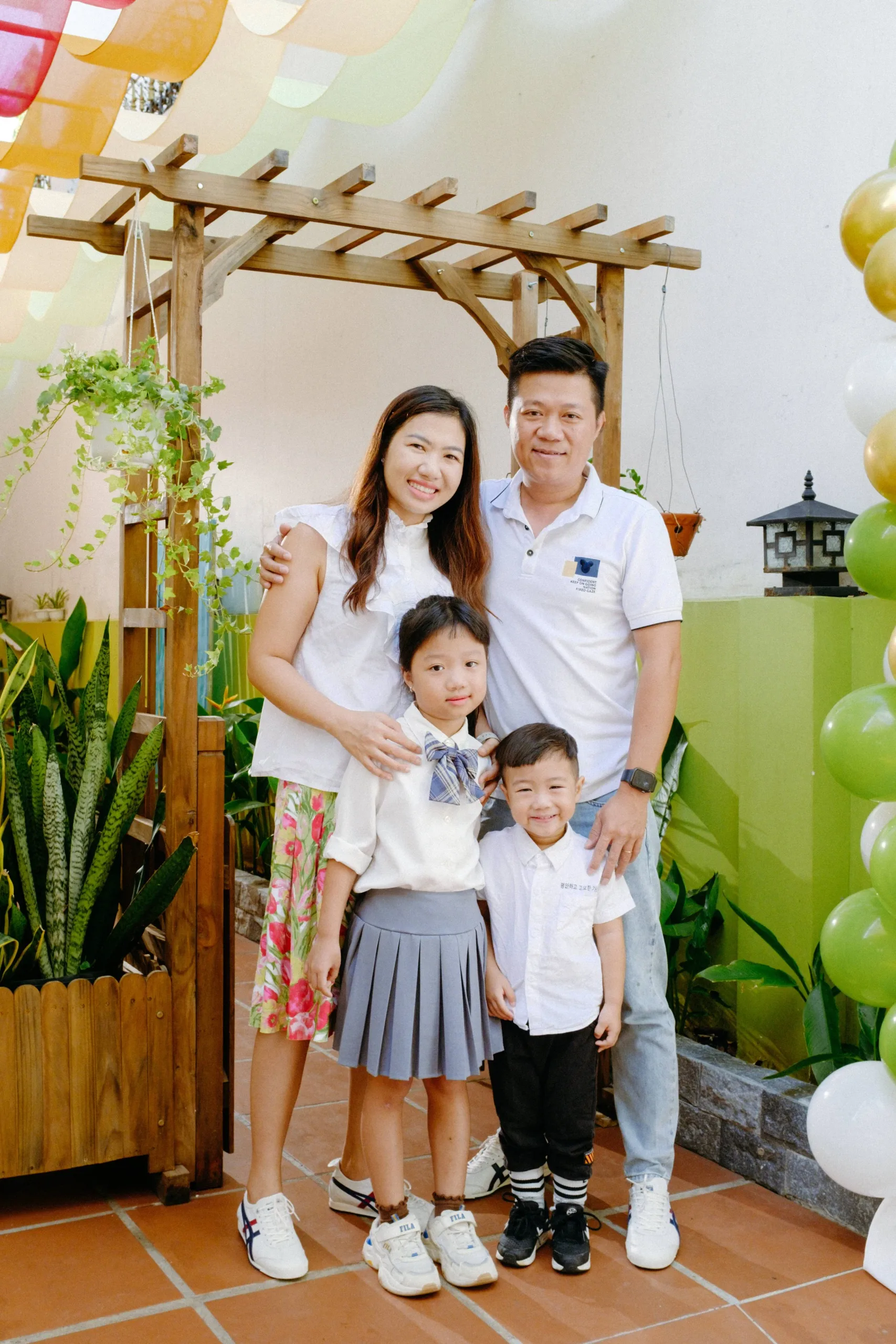 Spring Montessori Kindergarten Graduation Session — Pham Si Luan Photography (7)