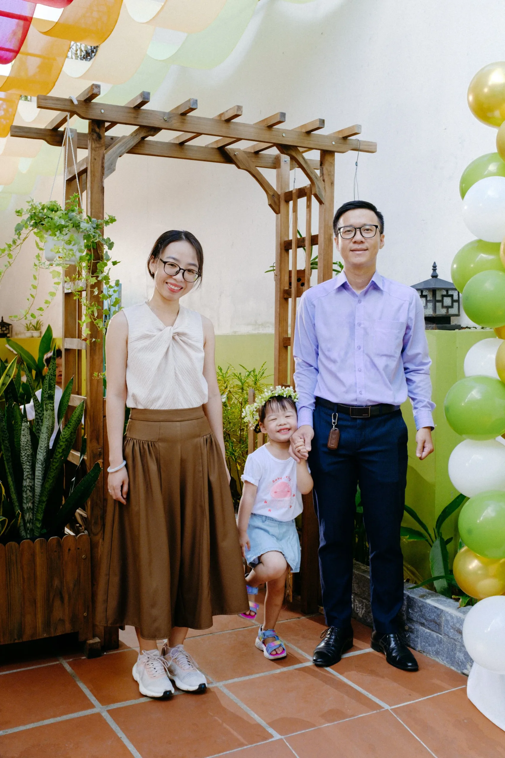 Spring Montessori Kindergarten Graduation Session — Pham Si Luan Photography (18)