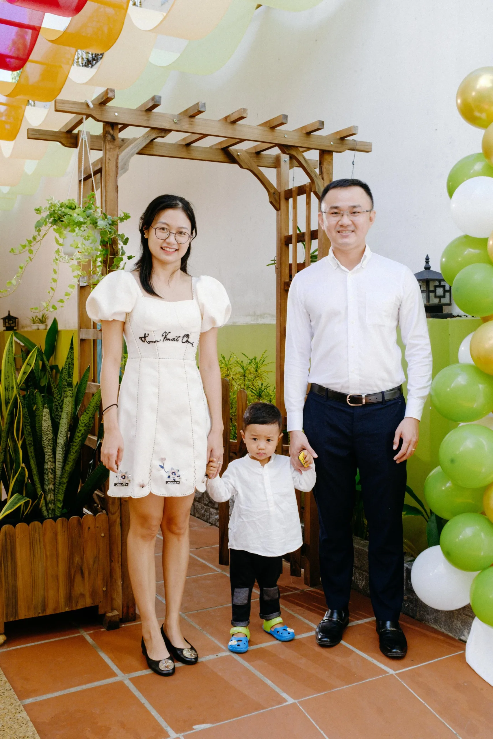Spring Montessori Kindergarten Graduation Session — Pham Si Luan Photography (21)