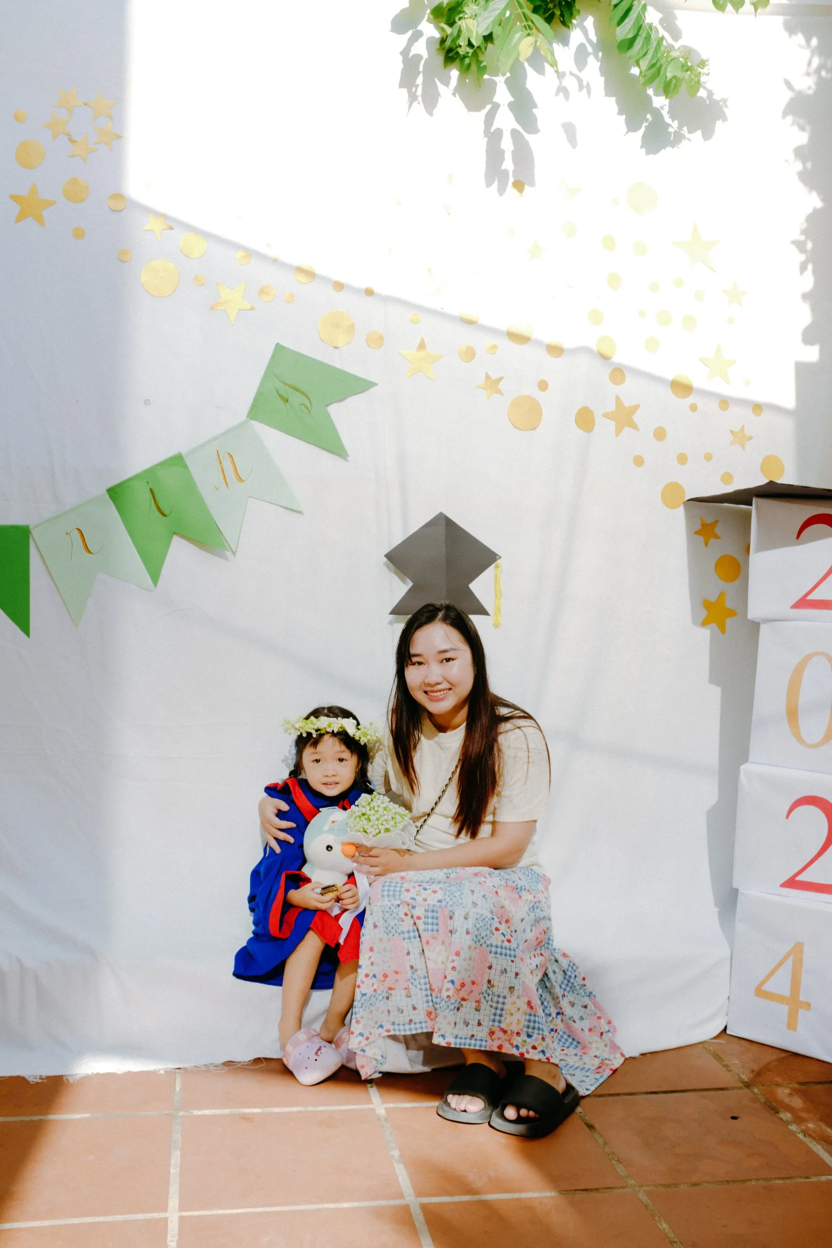 Spring Montessori Kindergarten Graduation Session — Pham Si Luan Photography (26)