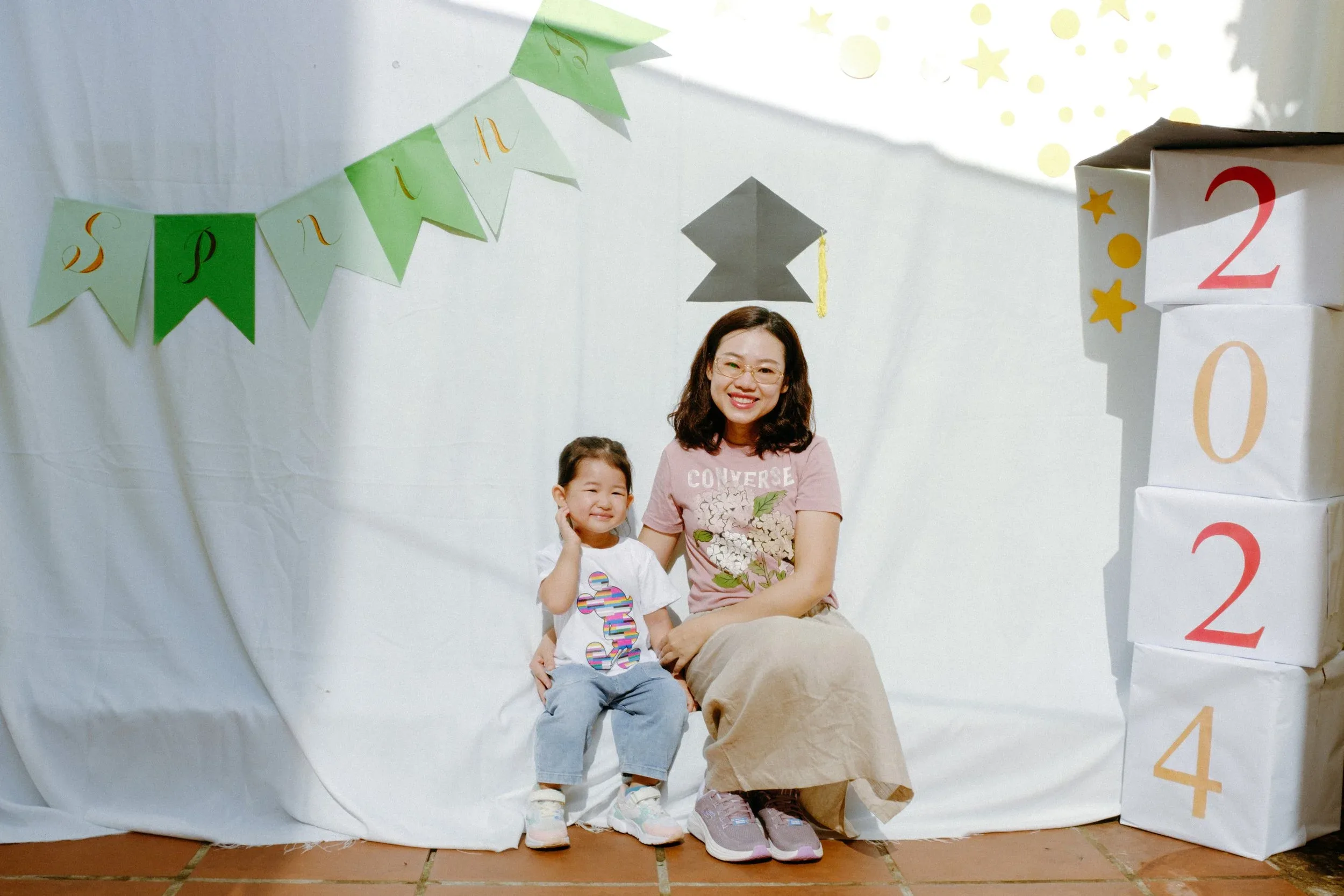 Spring Montessori Kindergarten Graduation Session — Pham Si Luan Photography (31)
