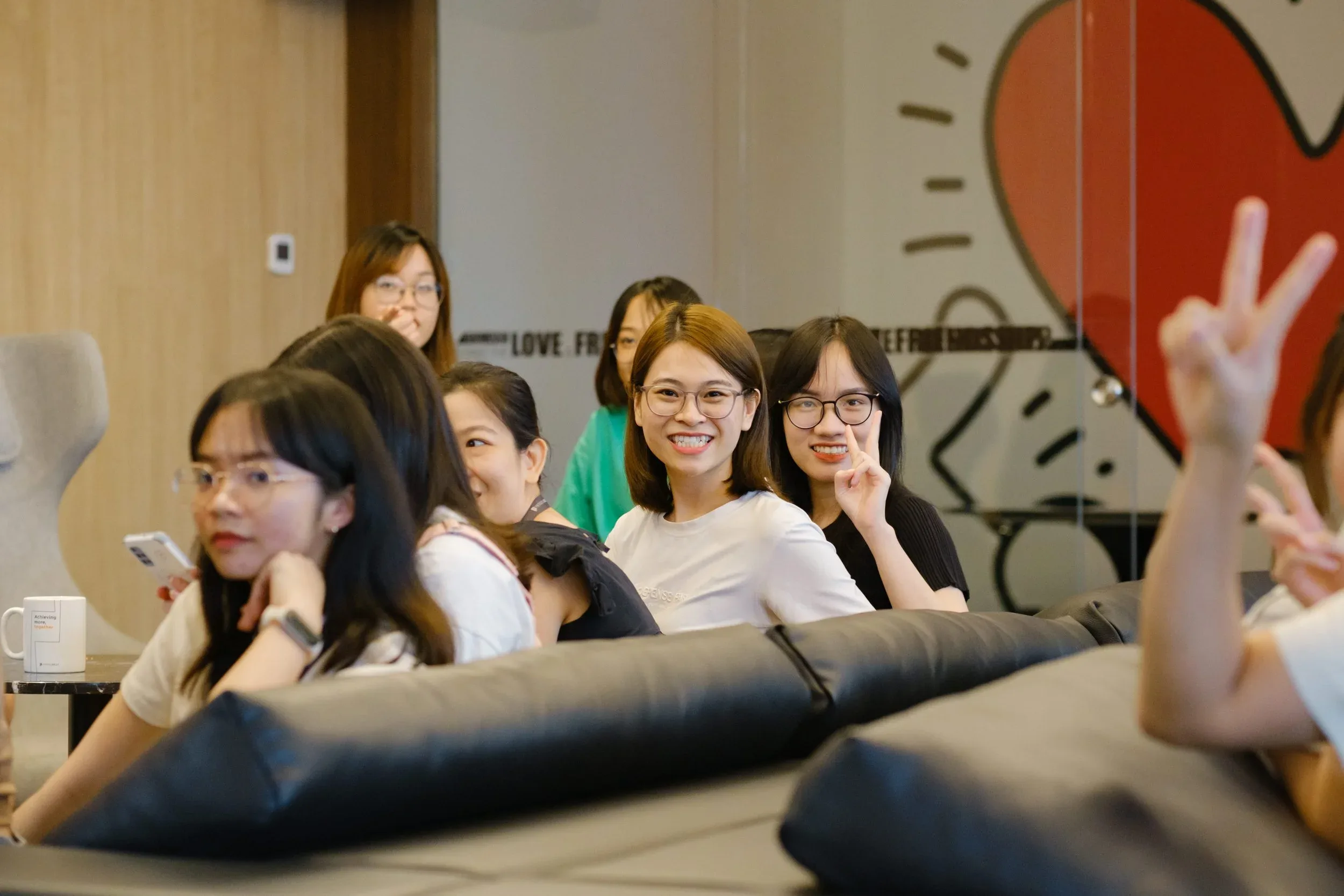 Town Hall Meeting PERSOLKELLY Vietnam — Pham Si Luan Photography (3)