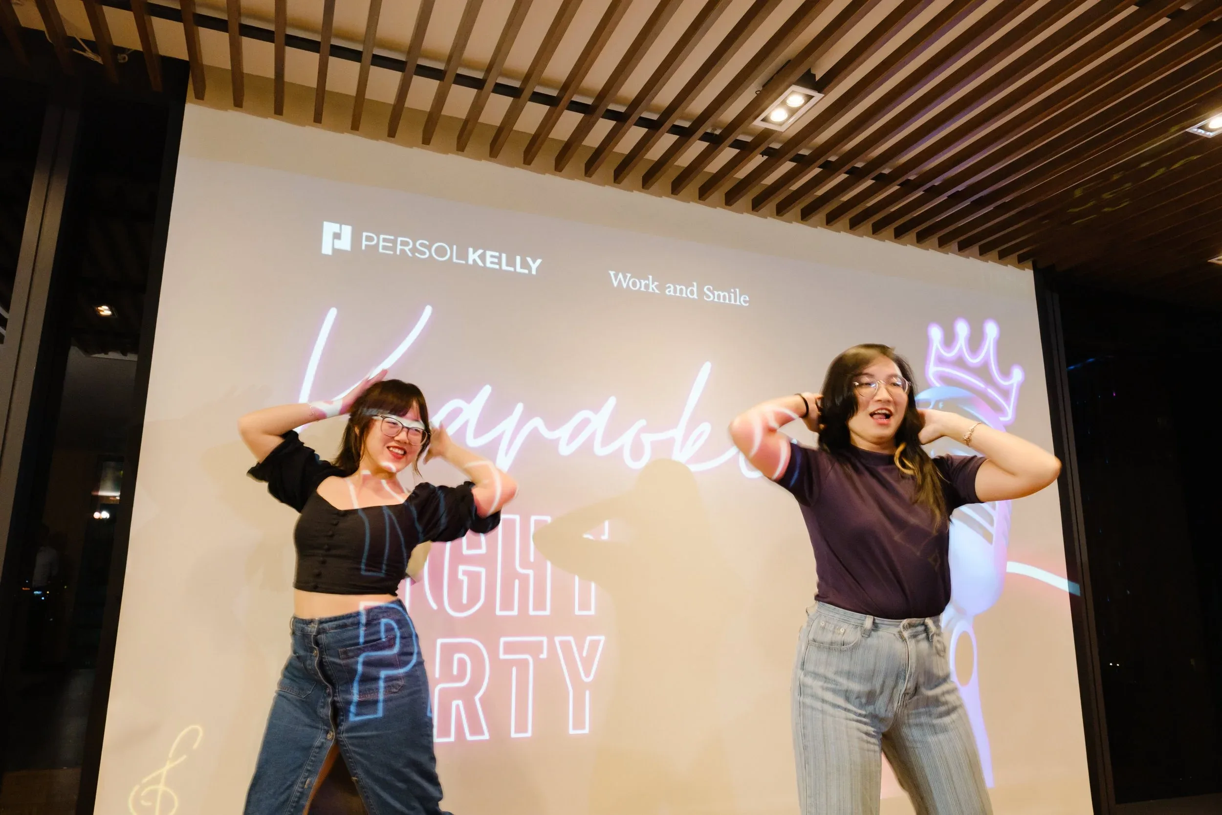 Town Hall Meeting PERSOLKELLY Vietnam — Pham Si Luan Photography (19)