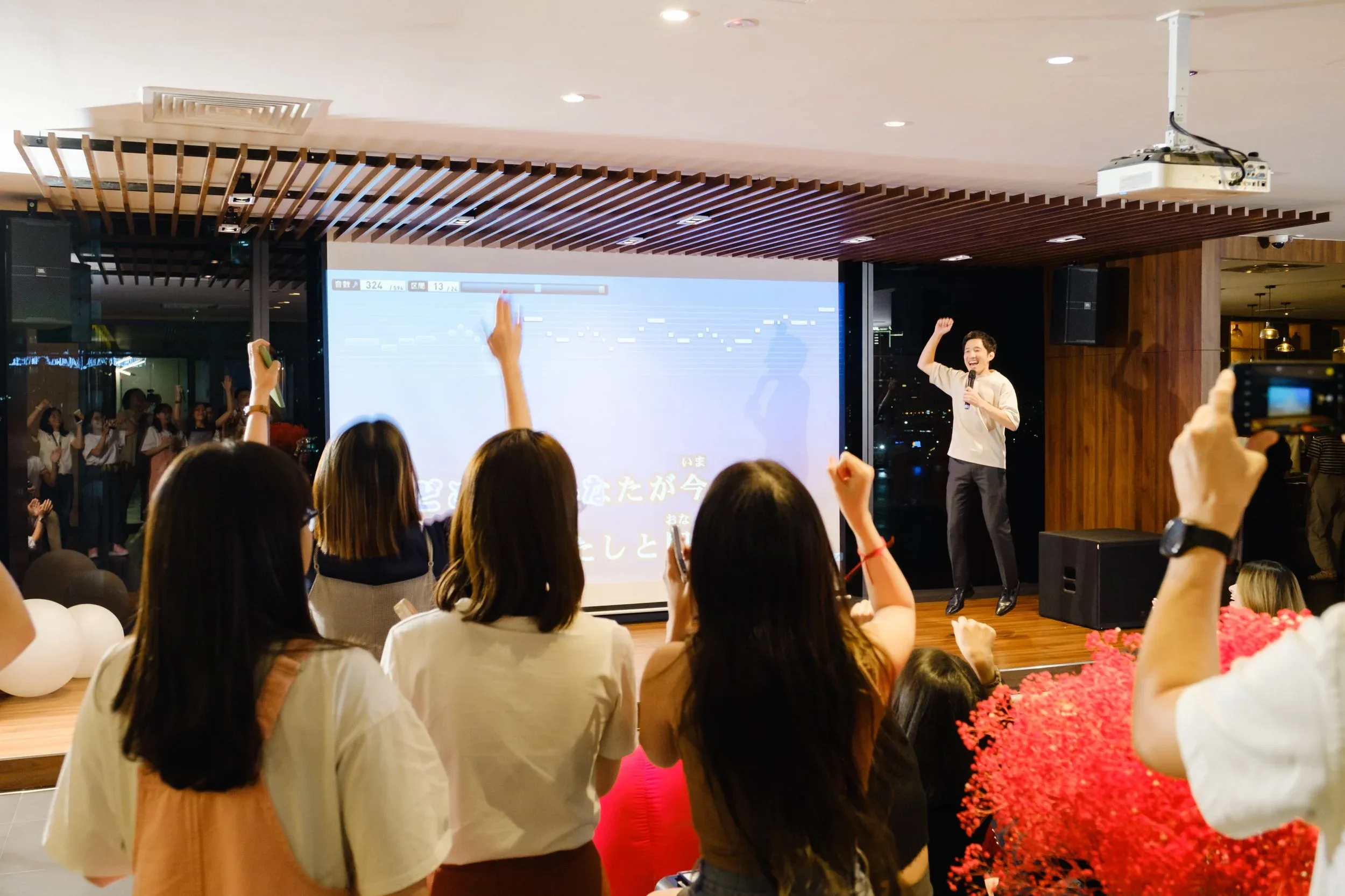 Town Hall Meeting PERSOLKELLY Vietnam — Pham Si Luan Photography (26)