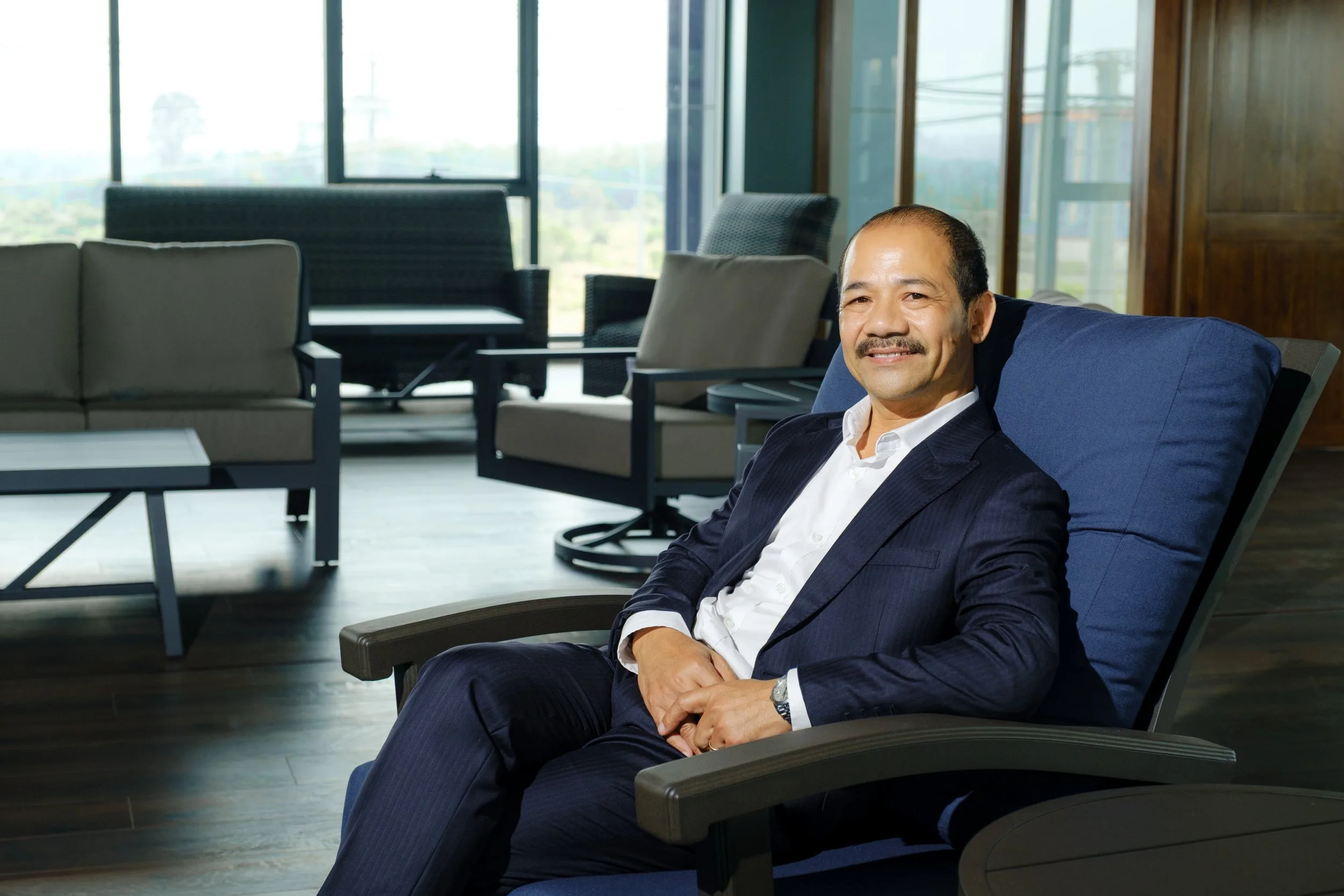 Corporate Portraits of VMD JSC's Leadership and Office — Pham Si Luan Photography (13)