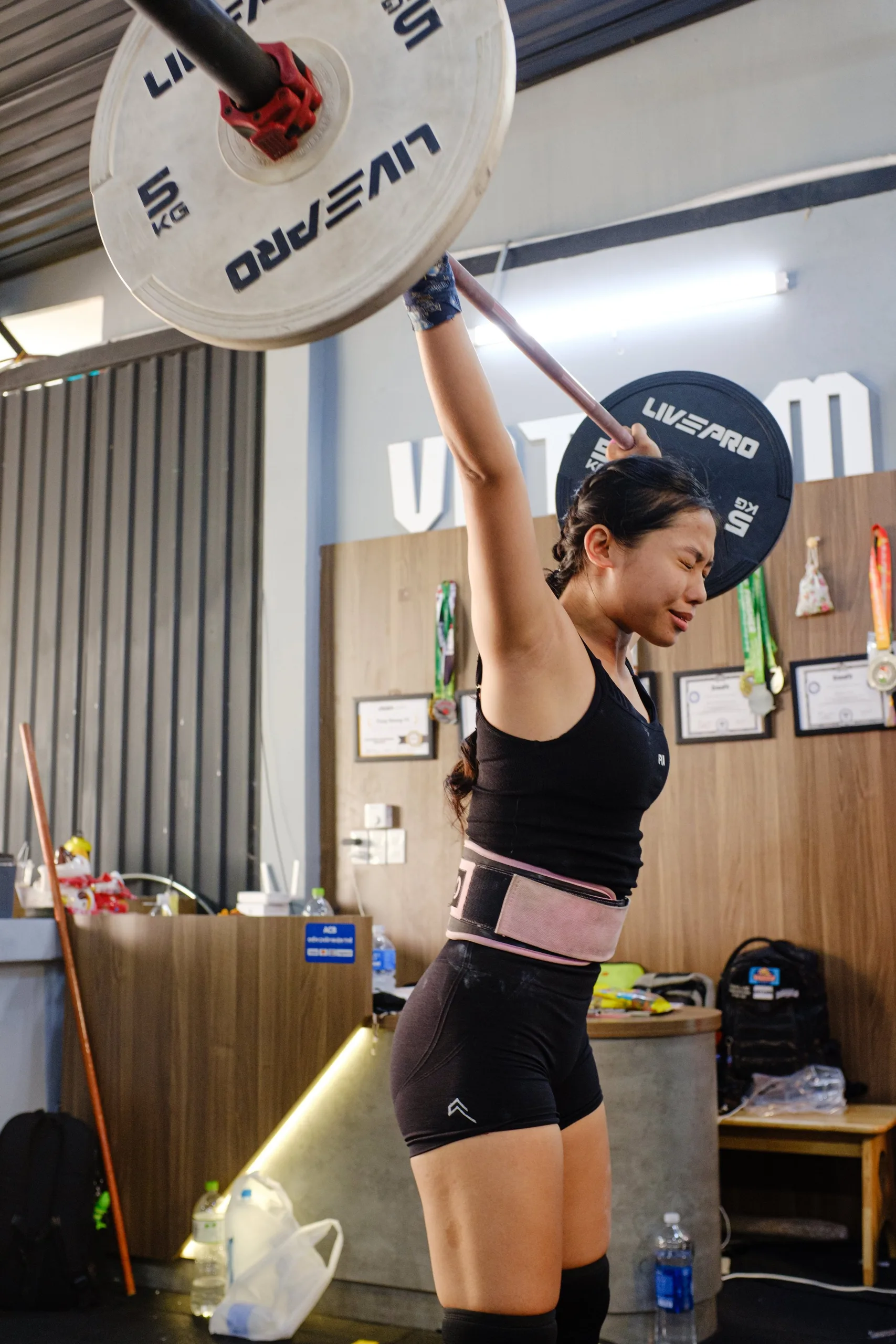VNTeam CrossFit Saigon, Happy Birthday Competition — Pham Si Luan Photography (54)