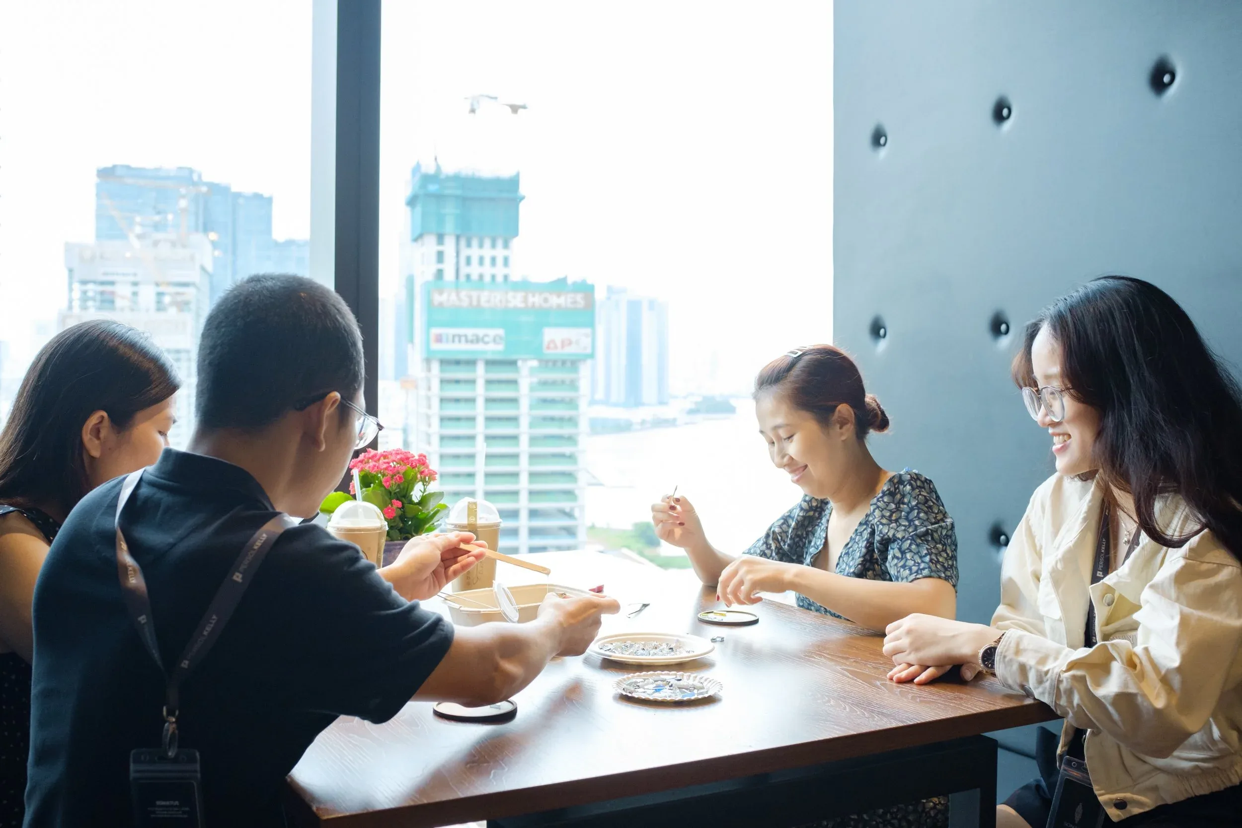 Work and Smile - Internal Launch PERSOLKELLY Vietnam — Pham Si Luan Photography (16)