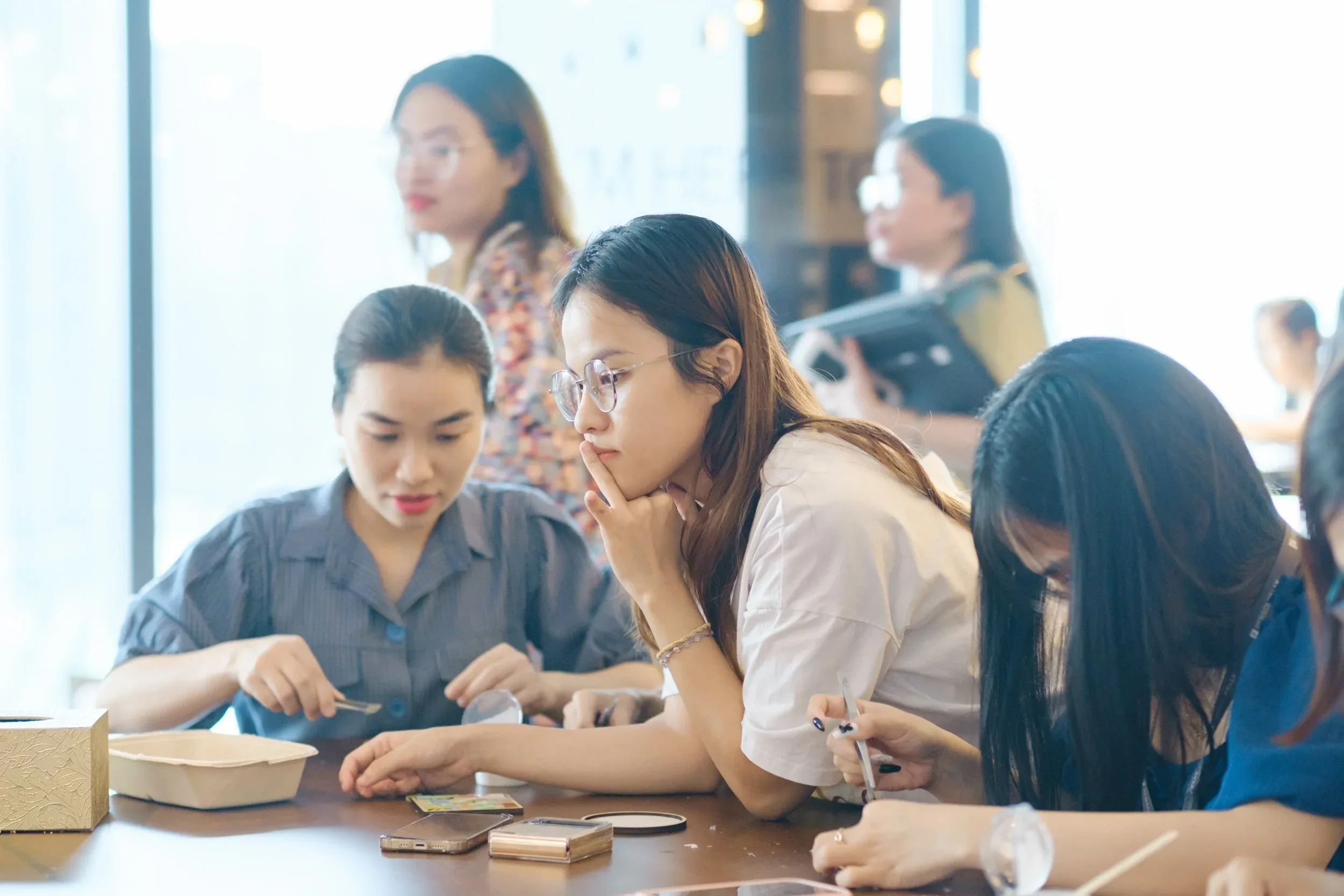 Work and Smile - Internal Launch PERSOLKELLY Vietnam — Pham Si Luan Photography (20)