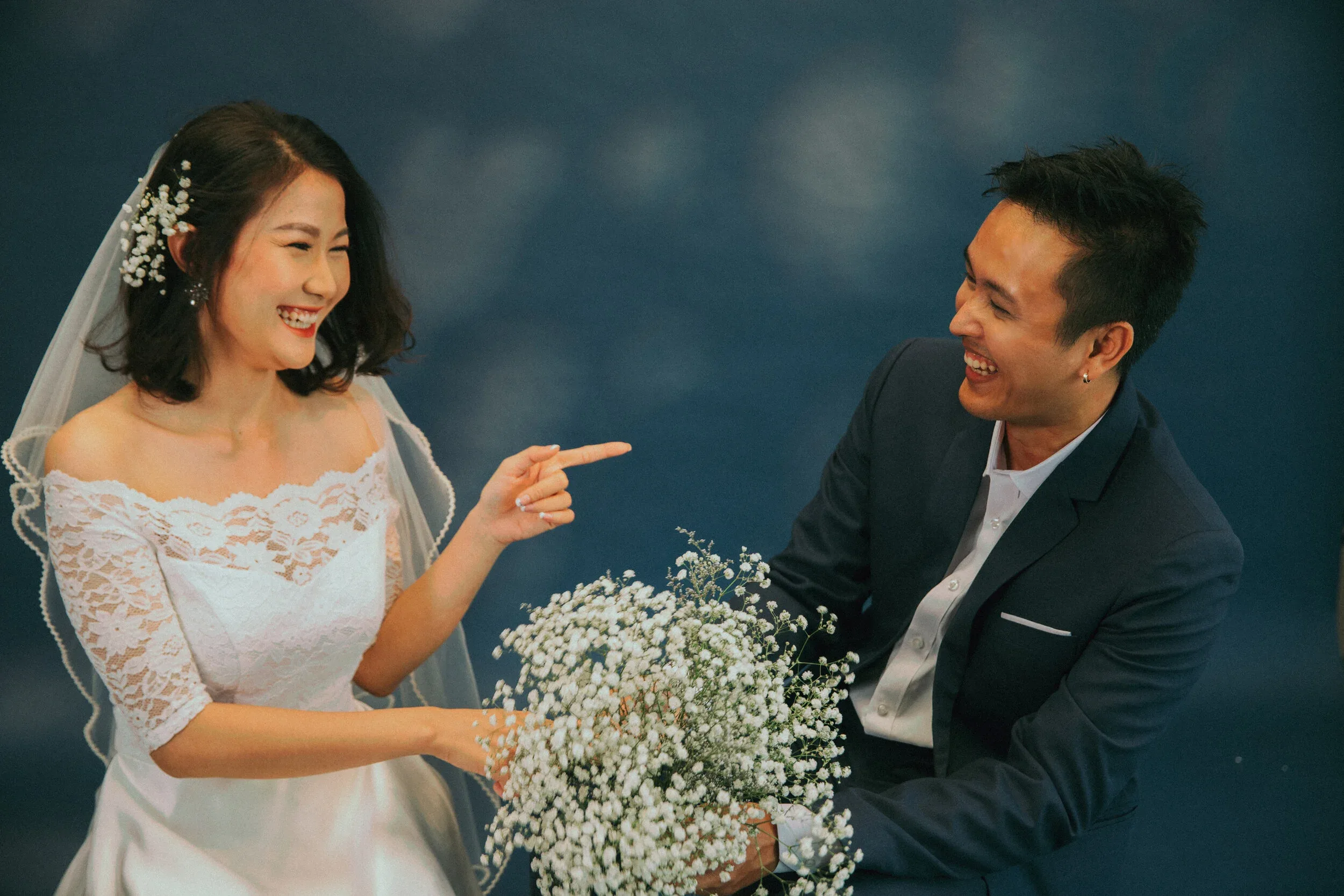 Linh & Quỳnh, Pre-wedding in Sài Gòn — Pham Si Luan Photography (5)