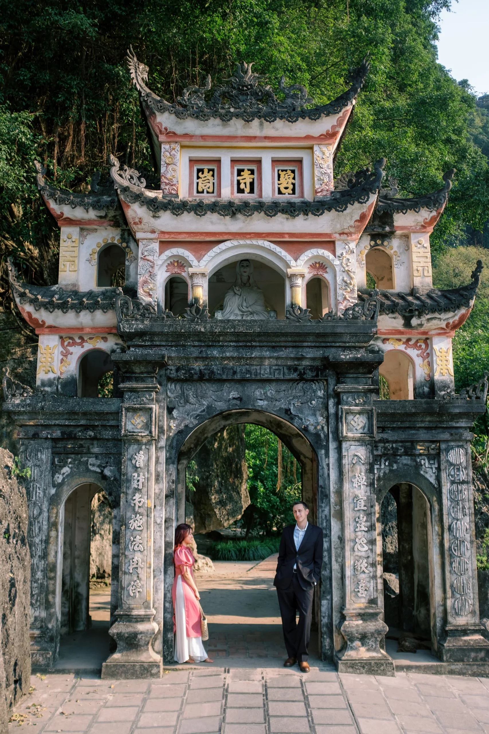 Mia & Felipe, Pre-wedding Session in Ninh Bình — Pham Si Luan Photography (19)
