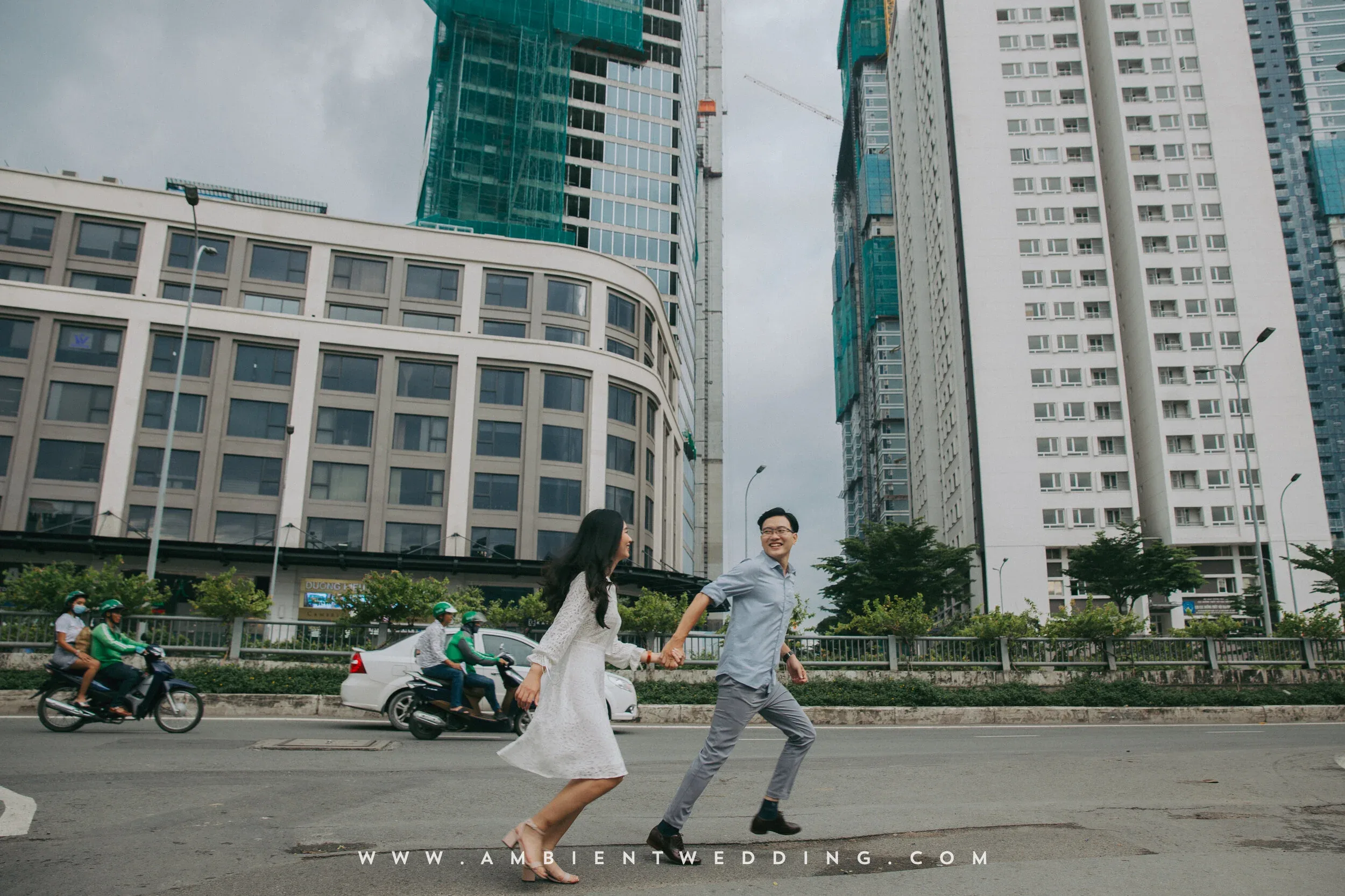 Ngân & Cường, Pre-wedding in Sài Gòn — Pham Si Luan Photography (21)