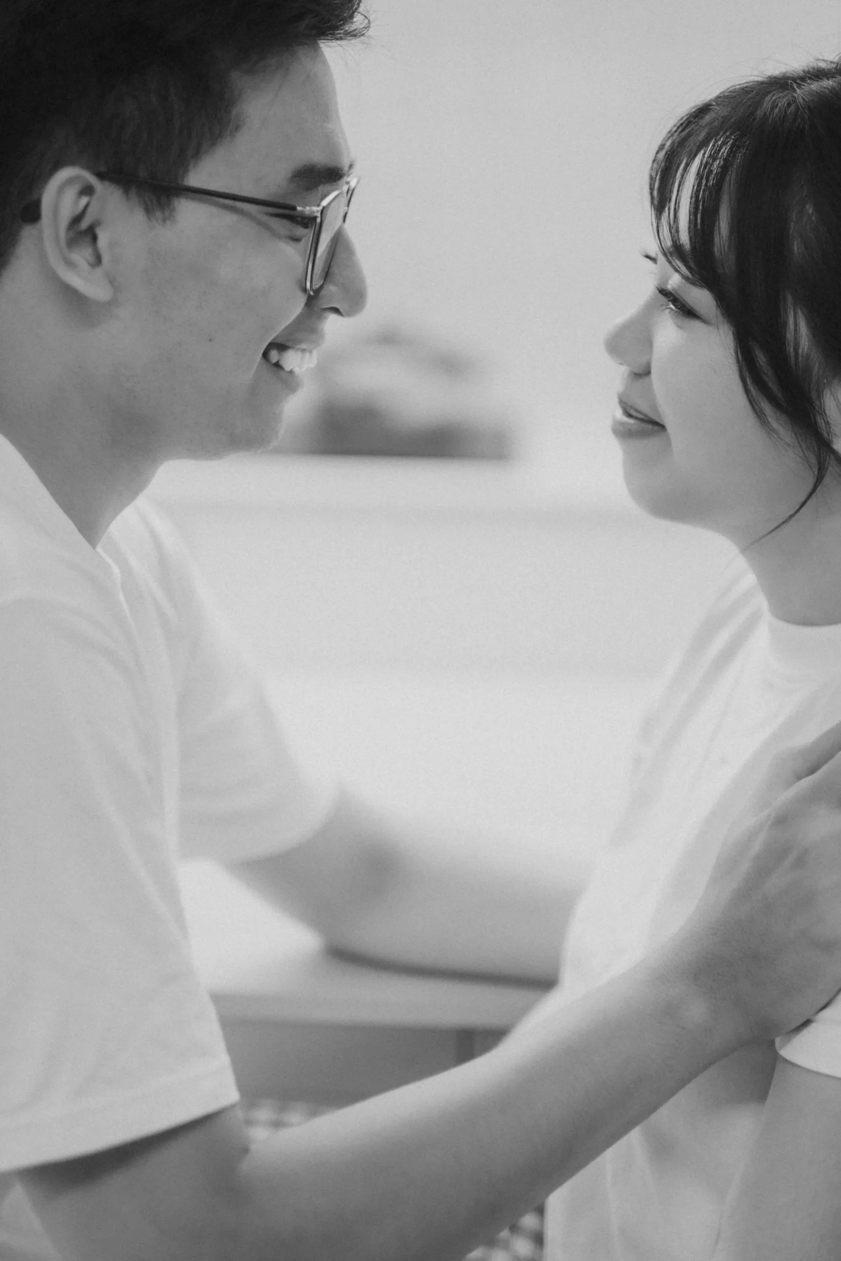 Xuân & Hiếu, Minimalist & Artistic Studio Pre-wedding Session — Pham Si Luan Photography (36)