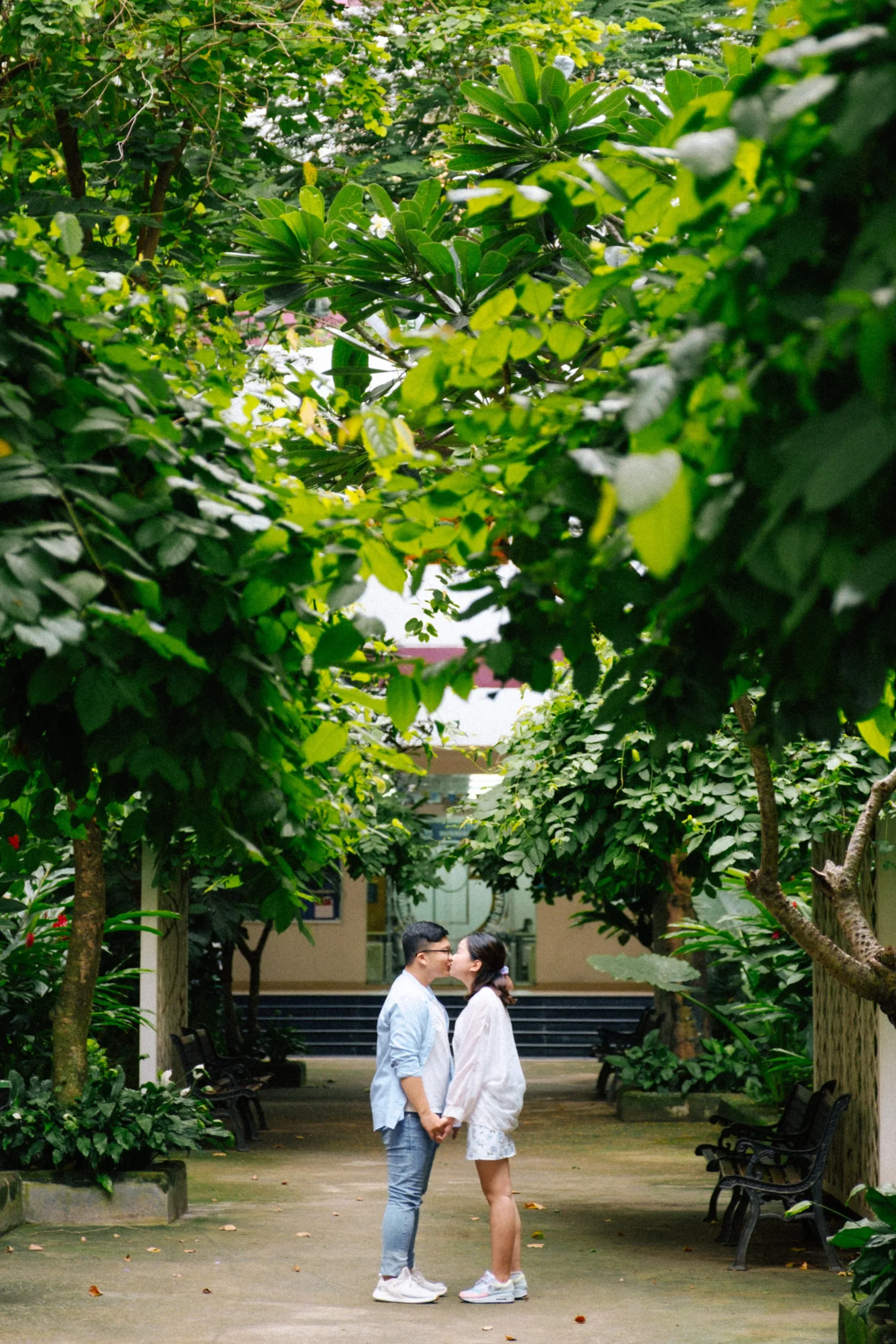 Thư & Tuấn, Pre-wedding at International University (IU) — Pham Si Luan Photography (57)