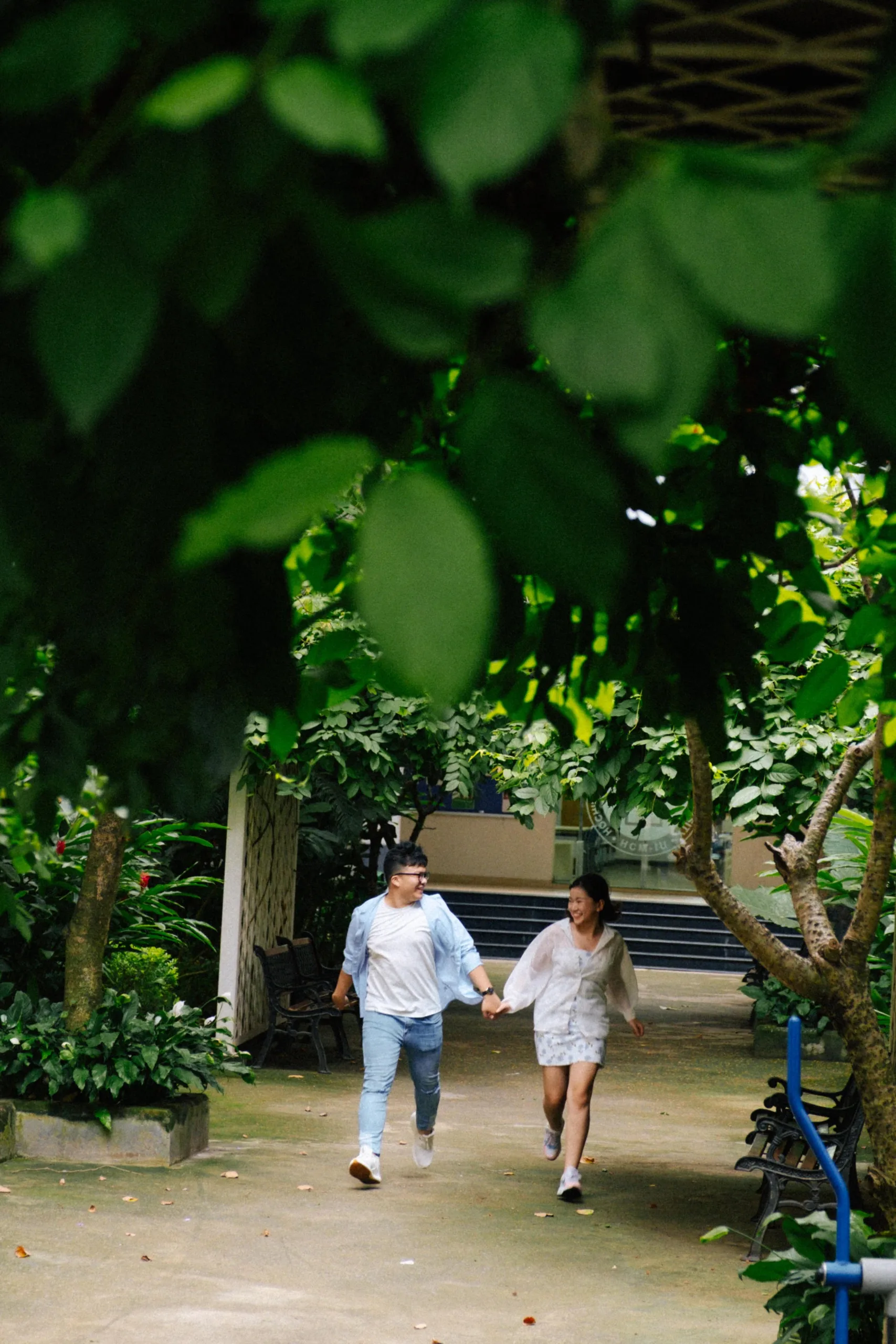 Thư & Tuấn, Pre-wedding at International University (IU) — Pham Si Luan Photography (61)
