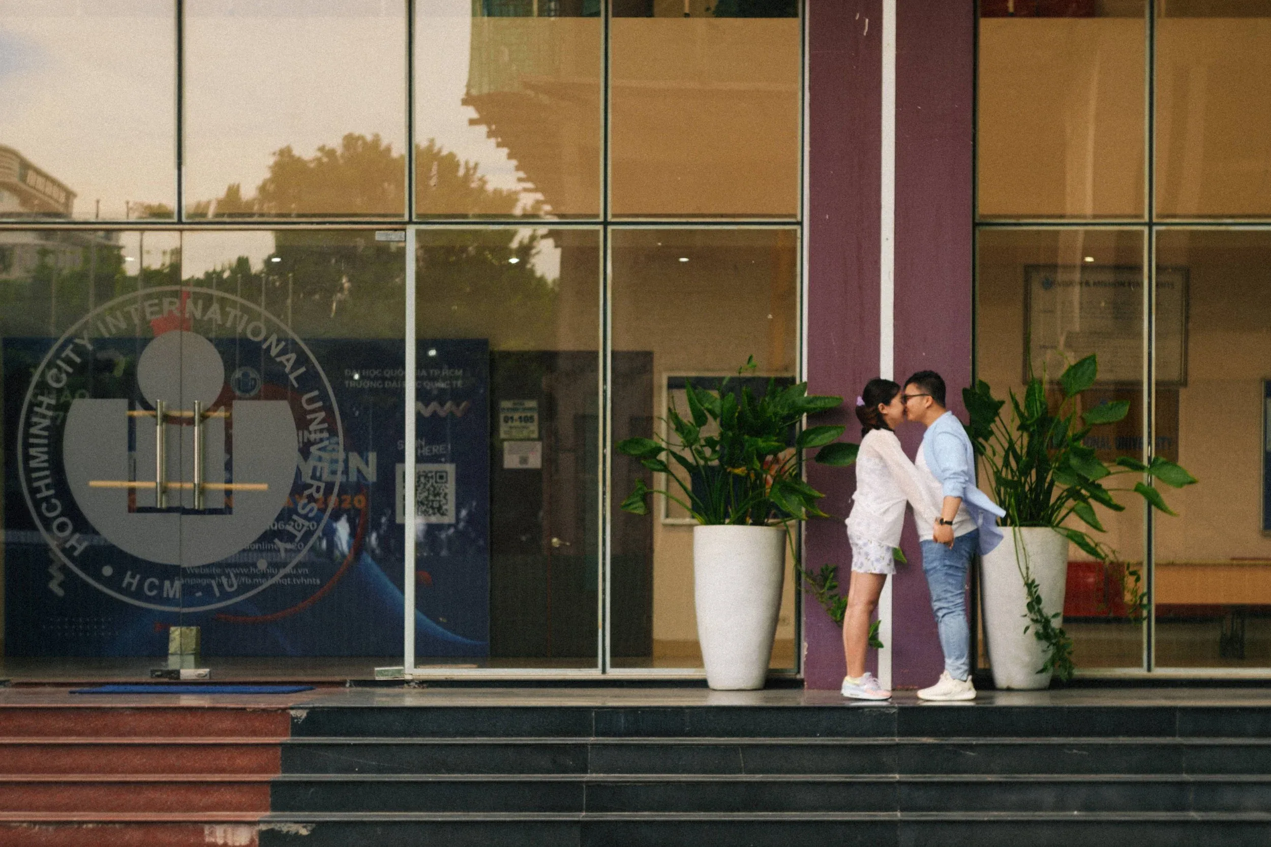 Thư & Tuấn, Pre-wedding at International University (IU) — Pham Si Luan Photography (105)