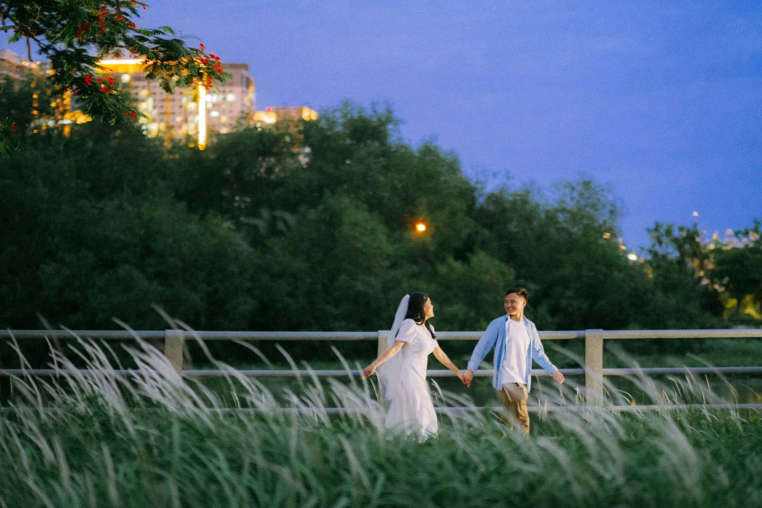 Thanh & Kaden, Pre-wedding in Sài Gòn — Pham Si Luan Photography (1)