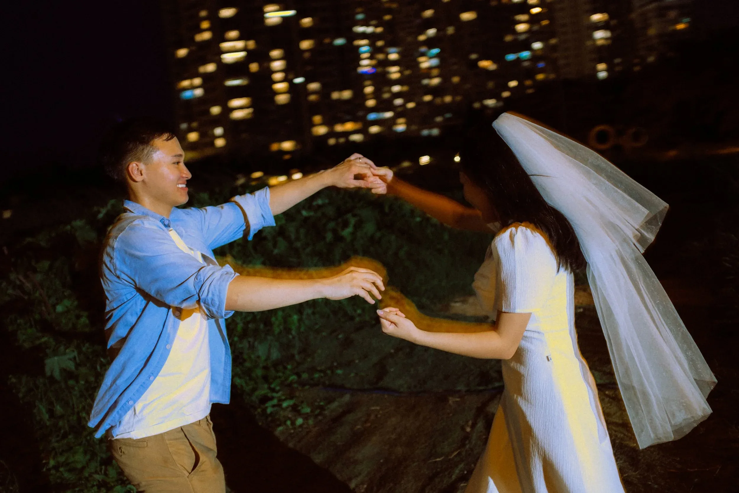 Thanh & Kaden, Pre-wedding in Sài Gòn — Pham Si Luan Photography (49)