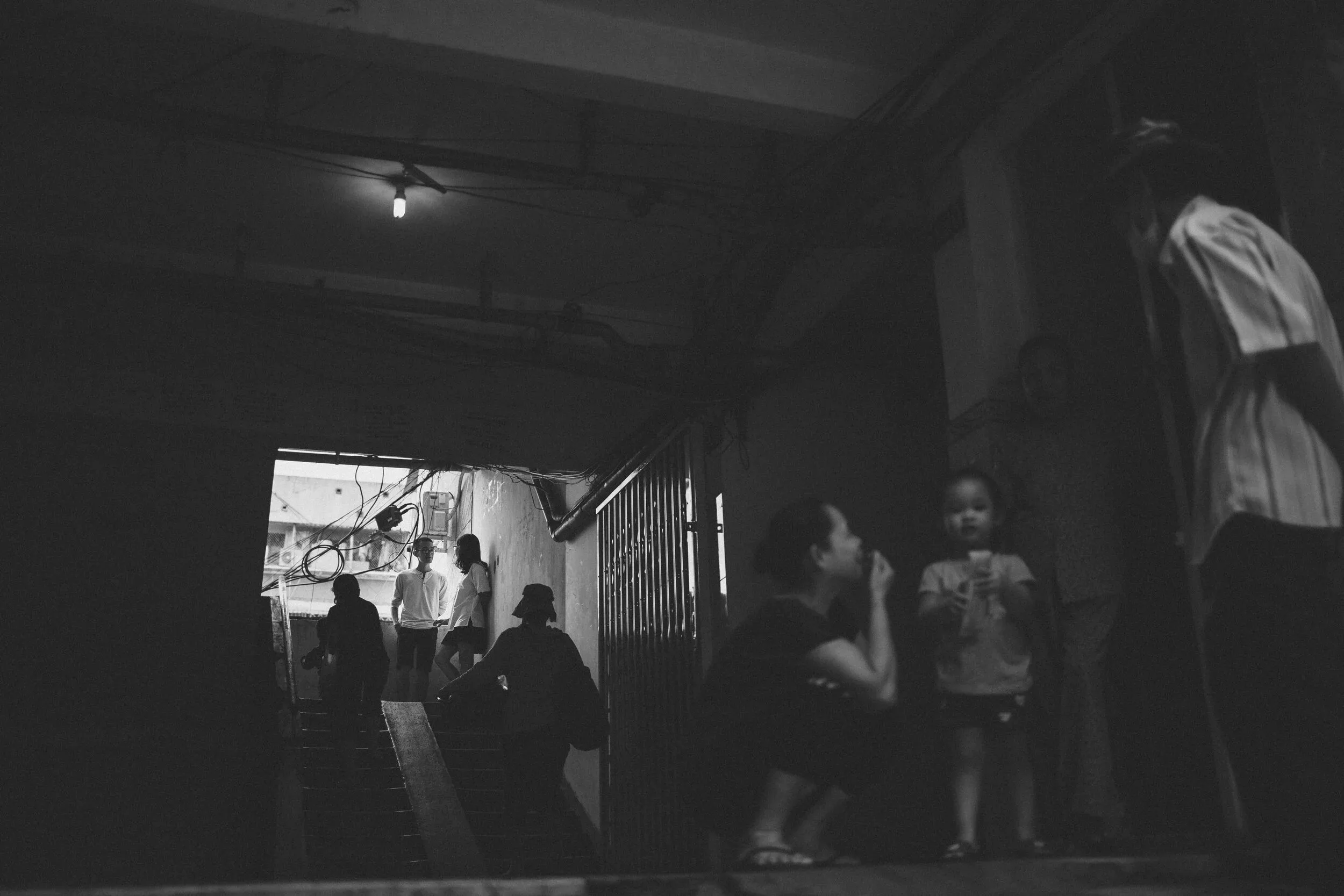 Thảo & Dũng, Couple in Sài Gòn — Pham Si Luan Photography (12)
