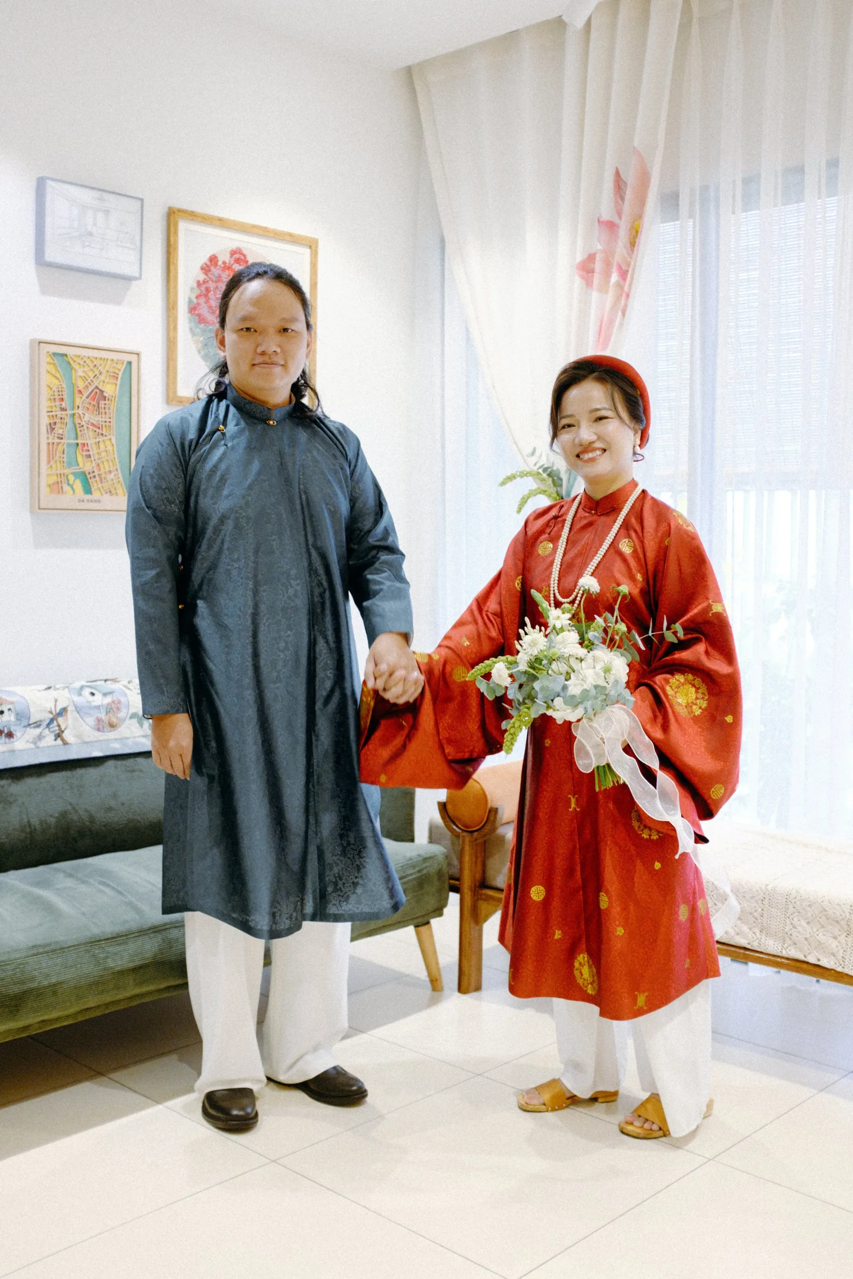 Thảo & Lâm, Pre-wedding Session at Home in Sài Gòn — Pham Si Luan Photography (27)
