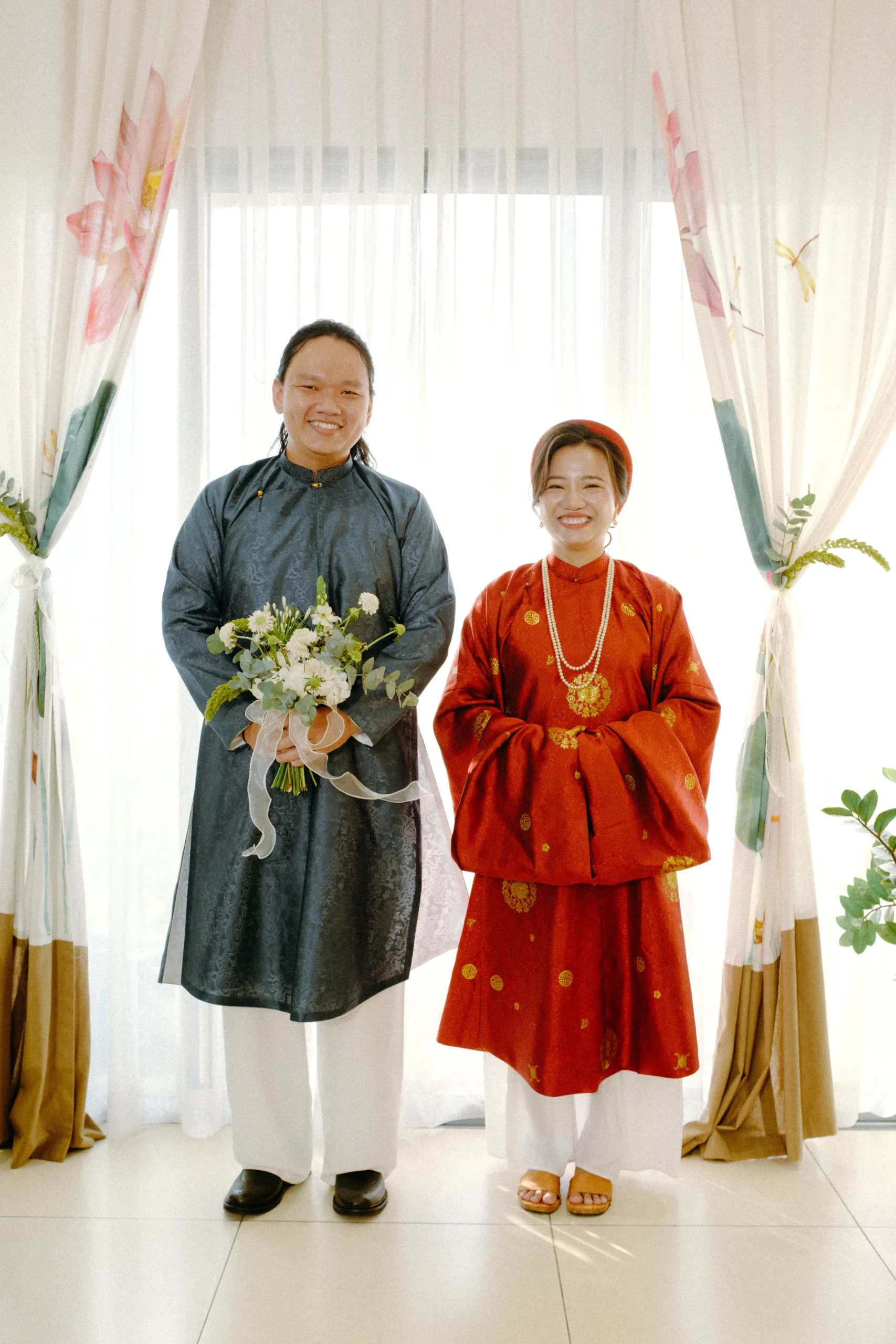 Thảo & Lâm, Pre-wedding Session at Home in Sài Gòn — Pham Si Luan Photography (55)