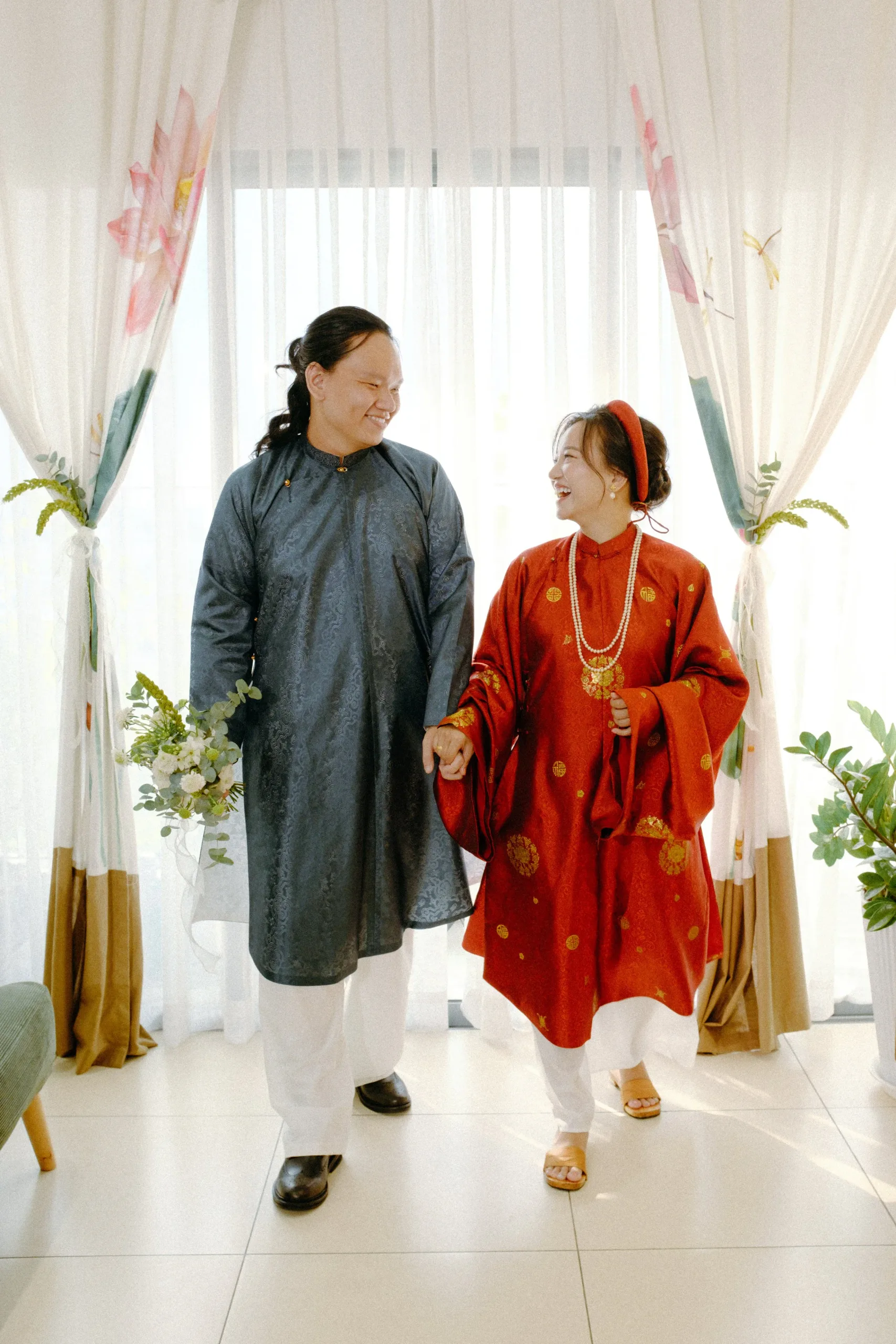Thảo & Lâm, Pre-wedding Session at Home in Sài Gòn — Pham Si Luan Photography (57)