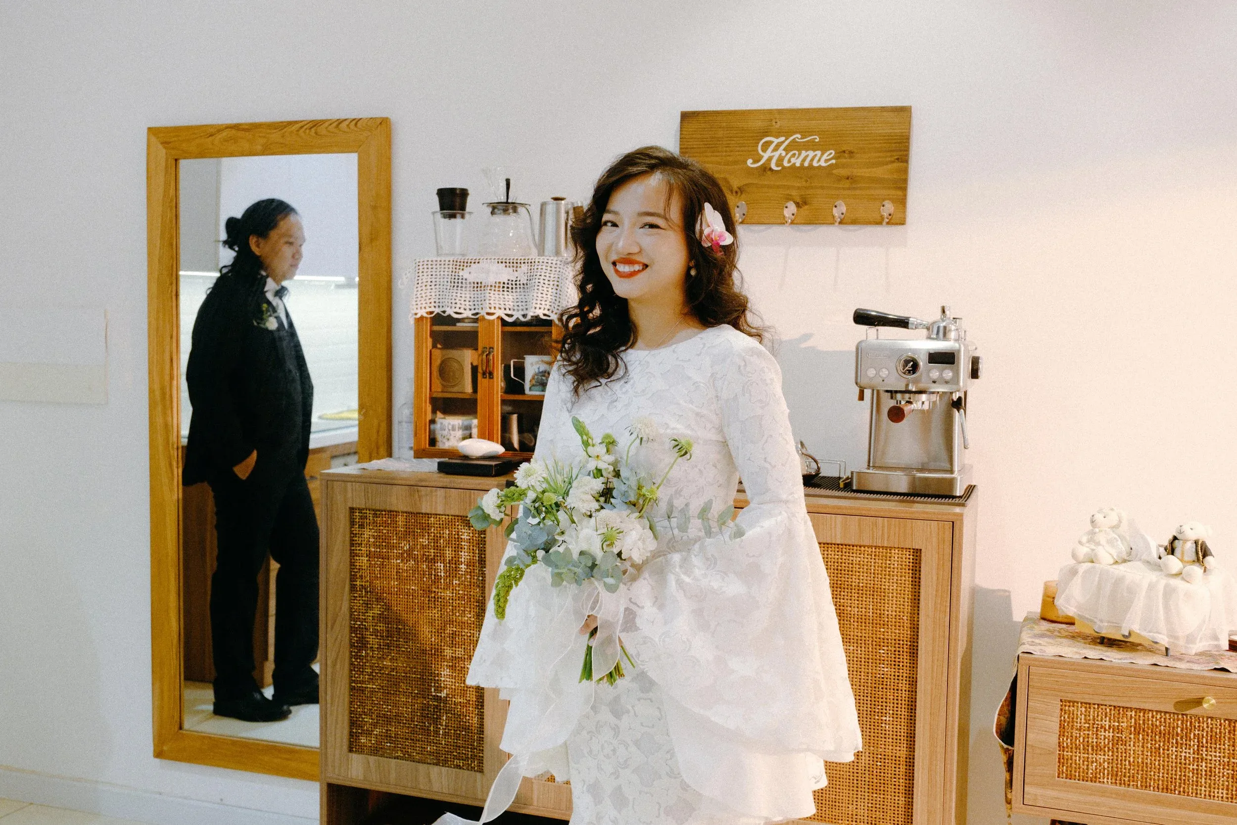 Thảo & Lâm, Pre-wedding Session at Home in Sài Gòn — Pham Si Luan Photography (71)
