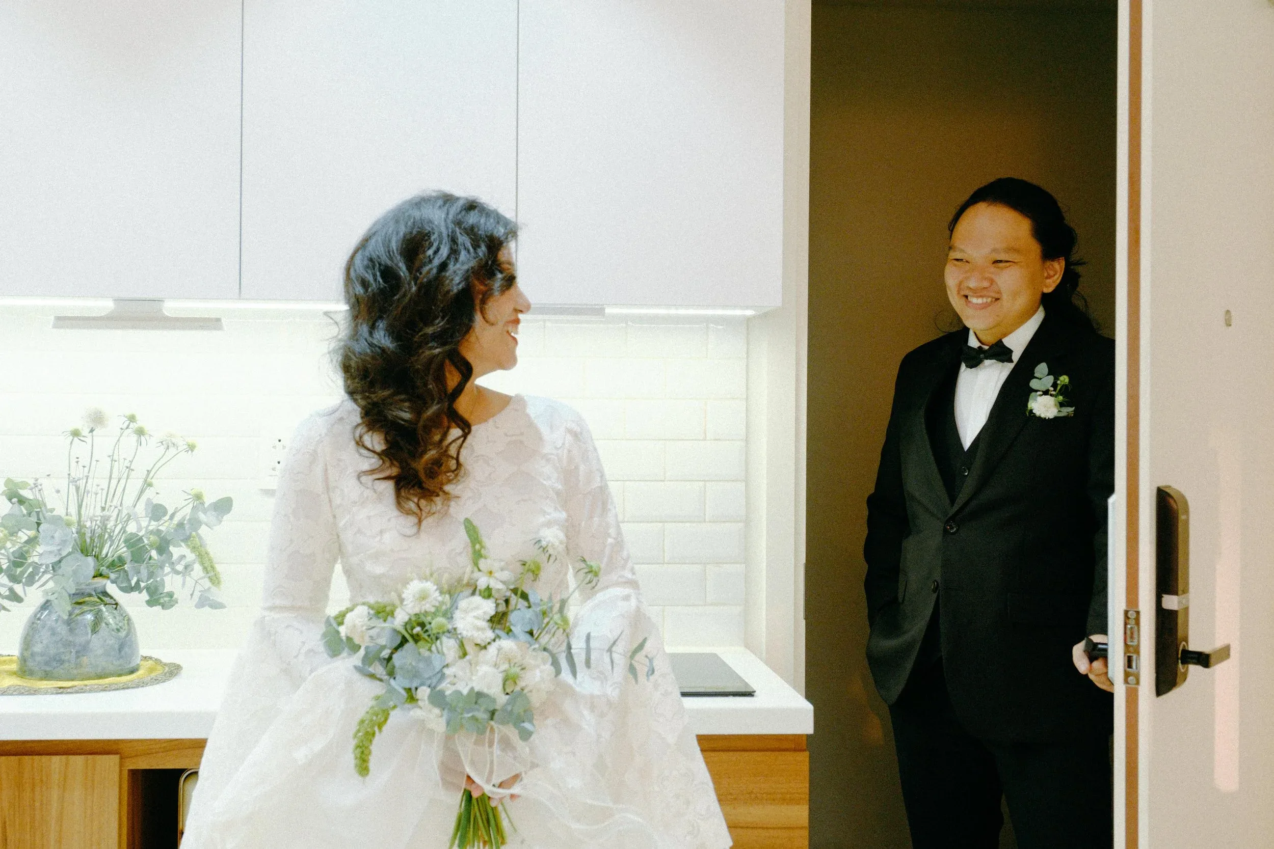Thảo & Lâm, Pre-wedding Session at Home in Sài Gòn — Pham Si Luan Photography (88)