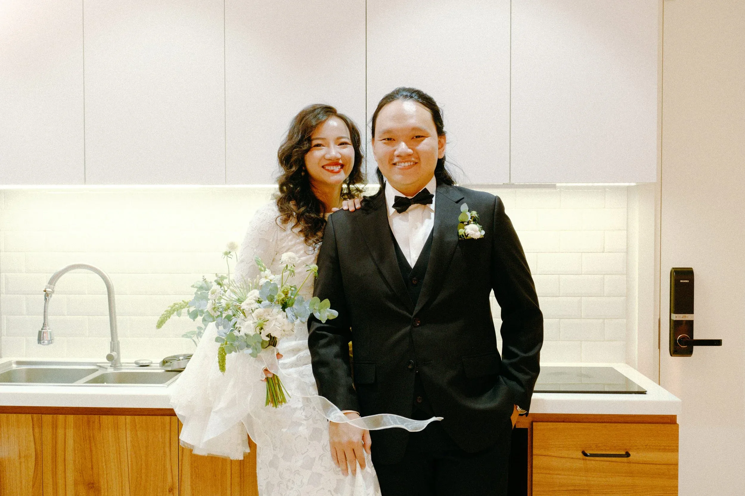 Thảo & Lâm, Pre-wedding Session at Home in Sài Gòn — Pham Si Luan Photography (90)
