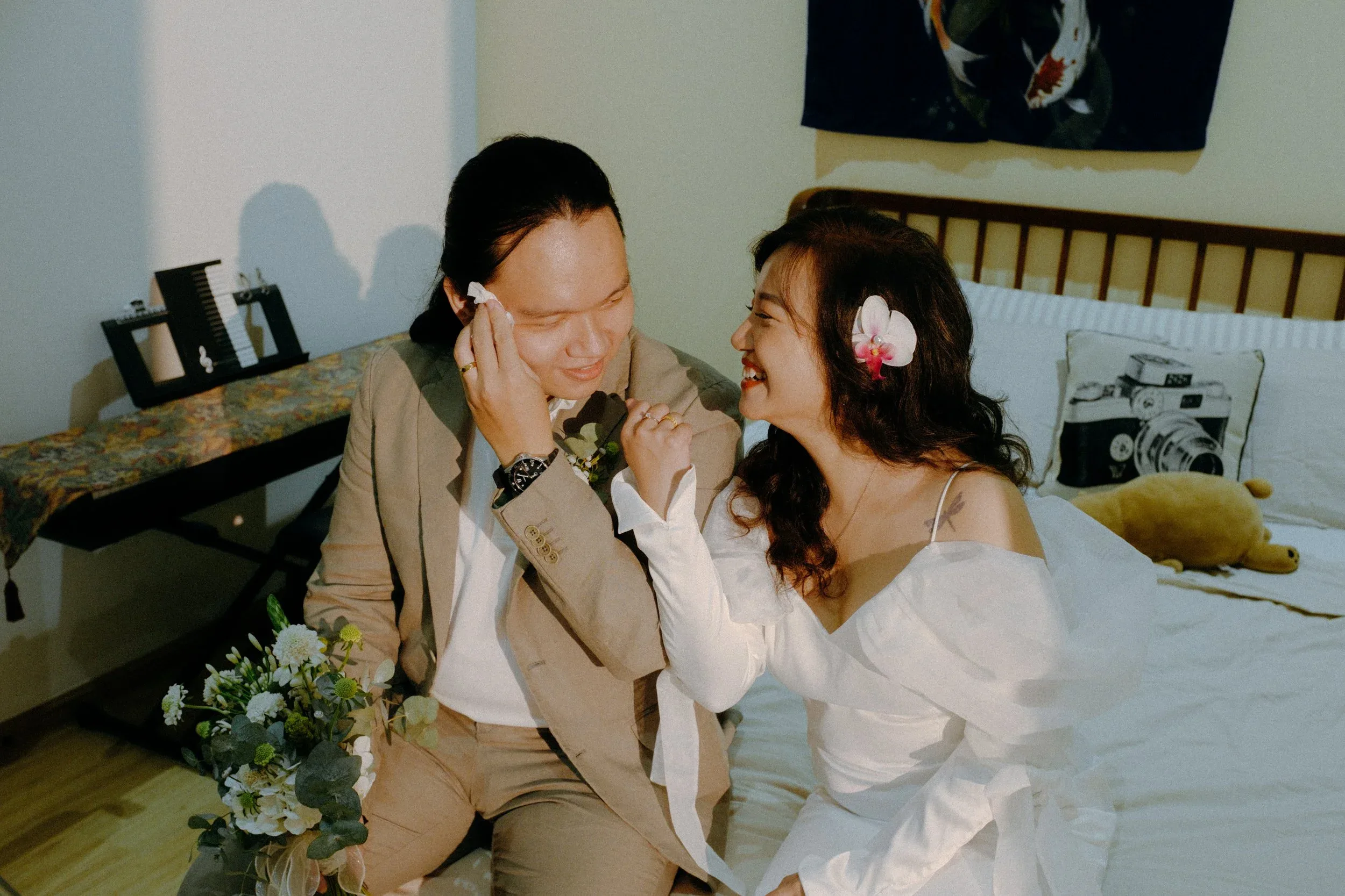 Thảo & Lâm, Pre-wedding Session at Home in Sài Gòn — Pham Si Luan Photography (109)
