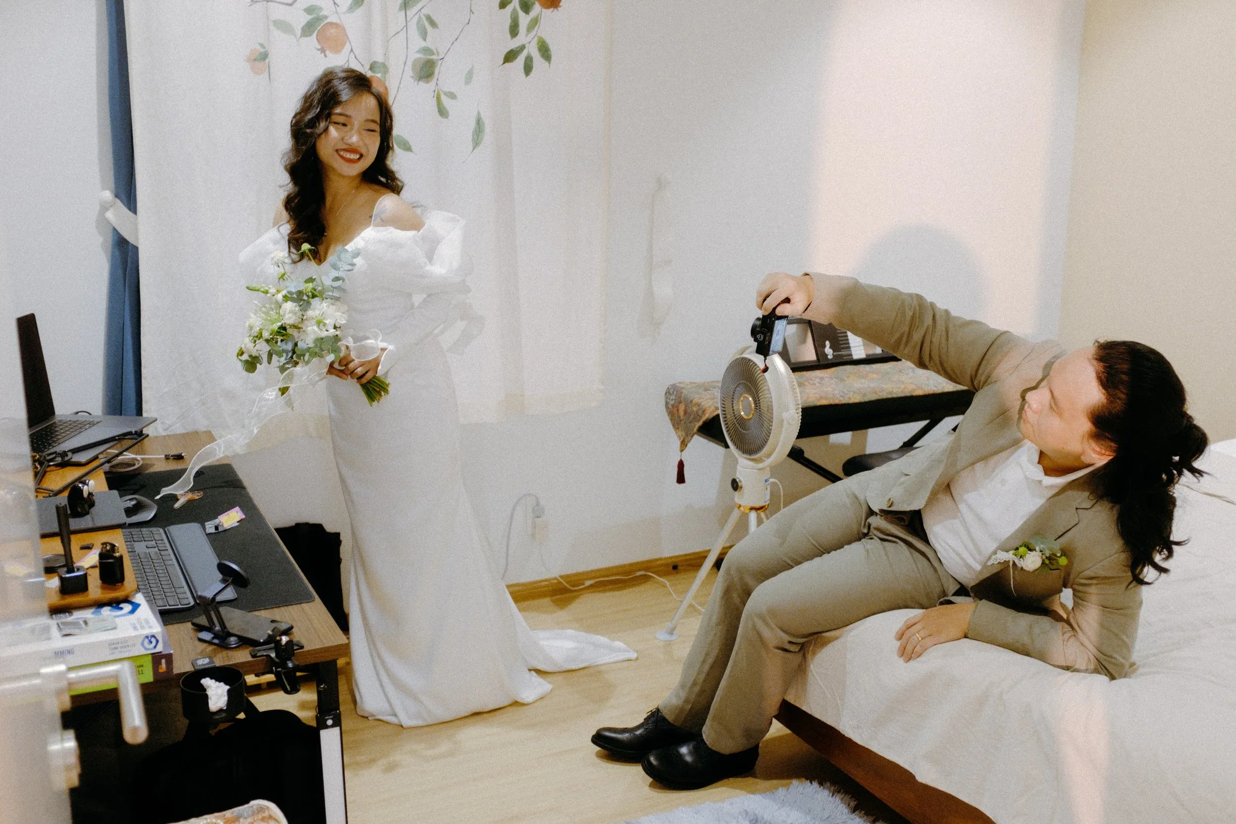 Thảo & Lâm, Pre-wedding Session at Home in Sài Gòn — Pham Si Luan Photography (115)