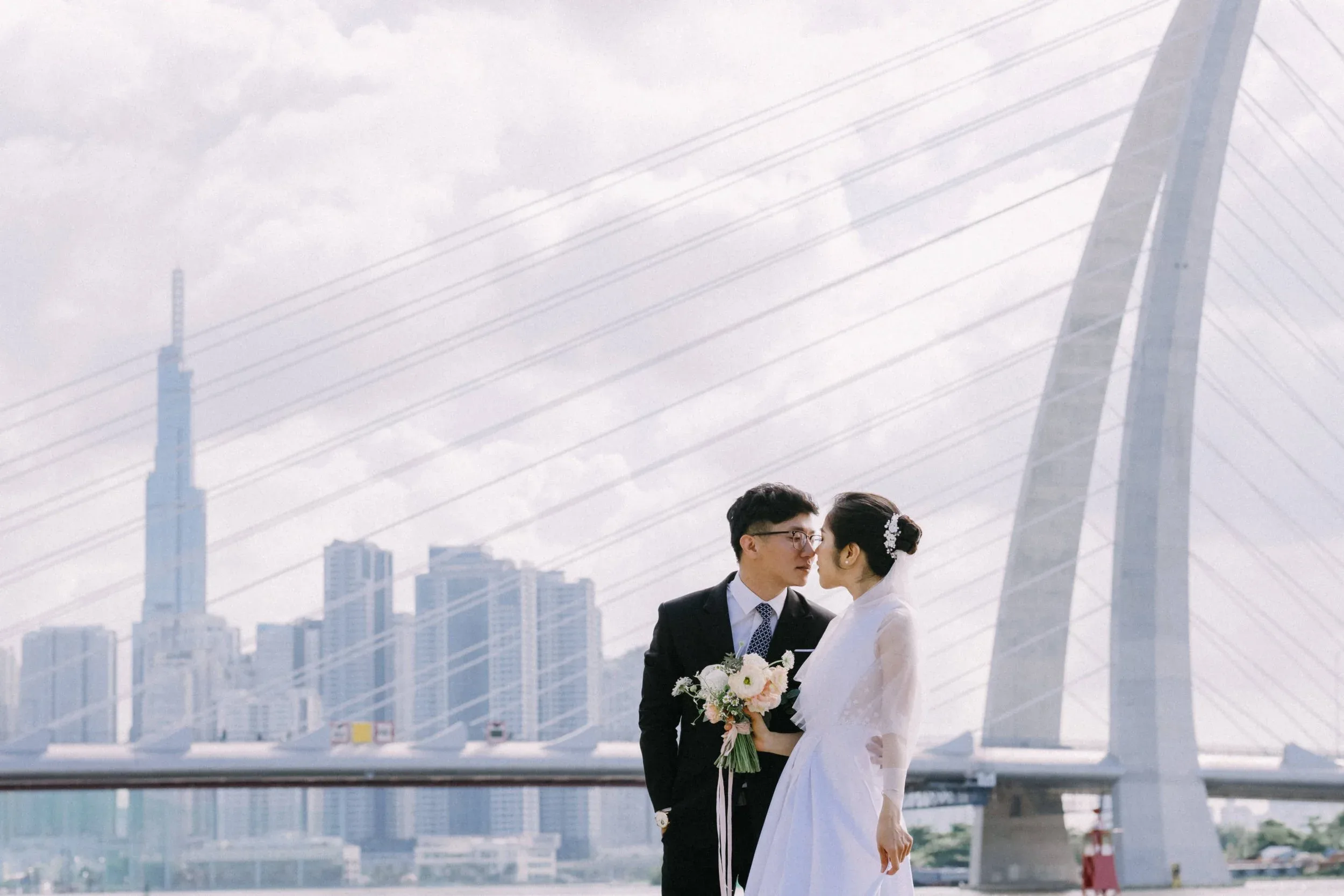 Tiên & Huy, Pre-wedding Session in Sài Gòn — Pham Si Luan Photography (1)