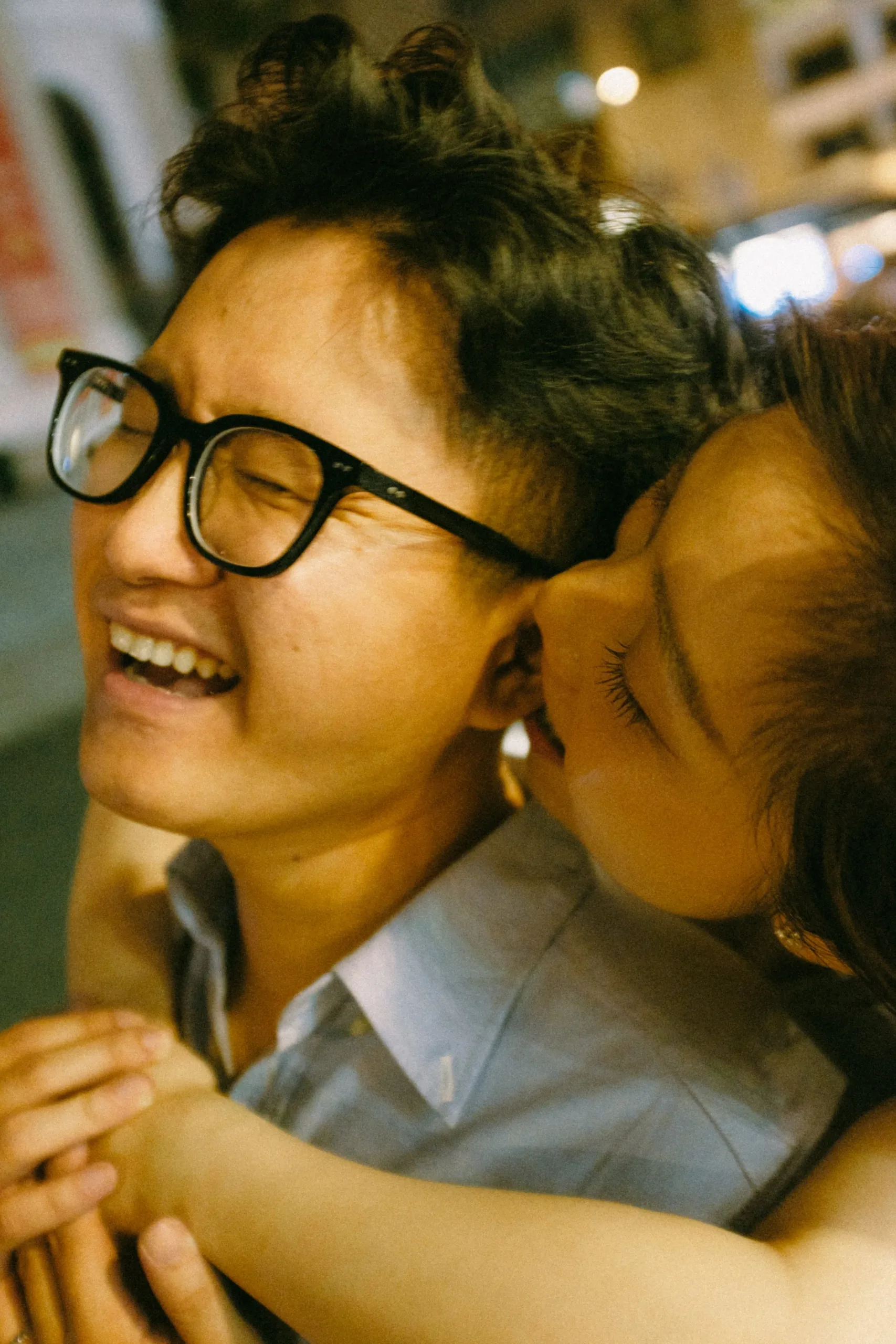 Tú & Ái, Night Session in Sài Gòn — Pham Si Luan Photography (27)