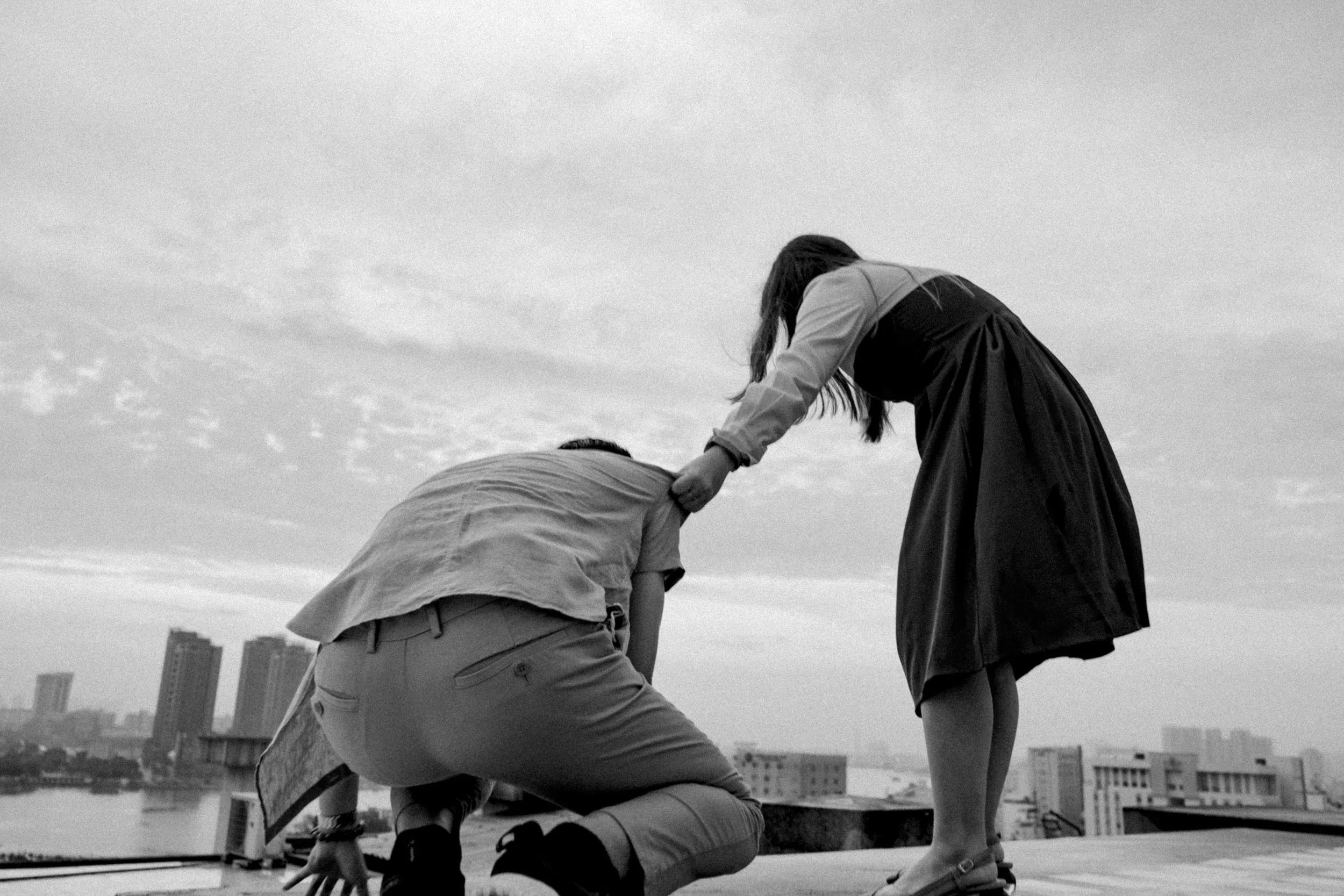 Vy & Chánh, Couple in Sài Gòn — Pham Si Luan Photography (13)