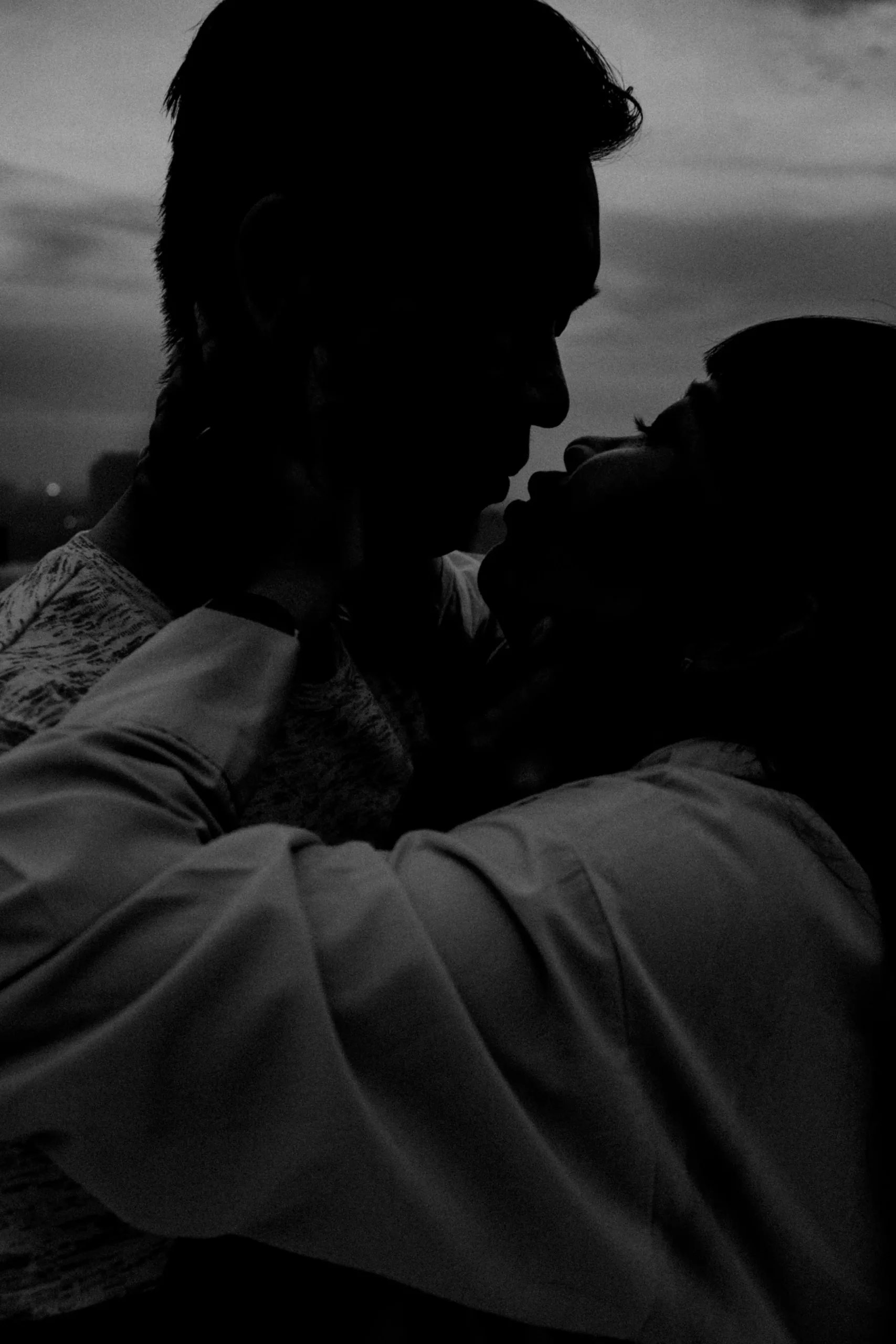 Vy & Chánh, Couple in Sài Gòn — Pham Si Luan Photography (28)