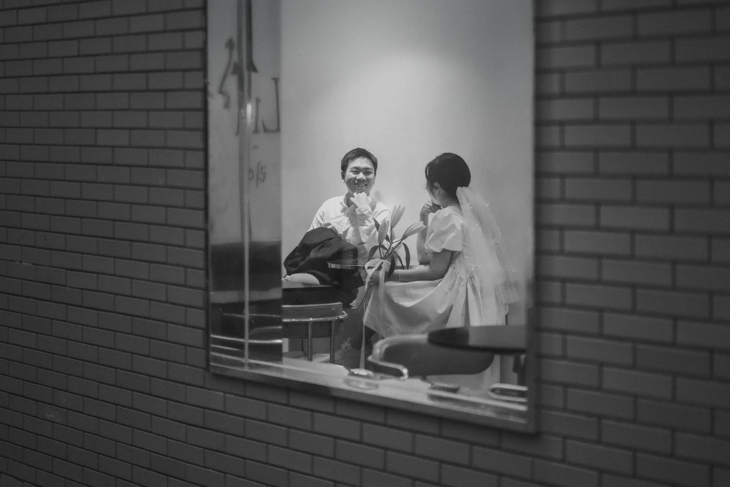 Vy & Thắng, Pre-wedding Session in Sài Gòn — Pham Si Luan Photography (11)